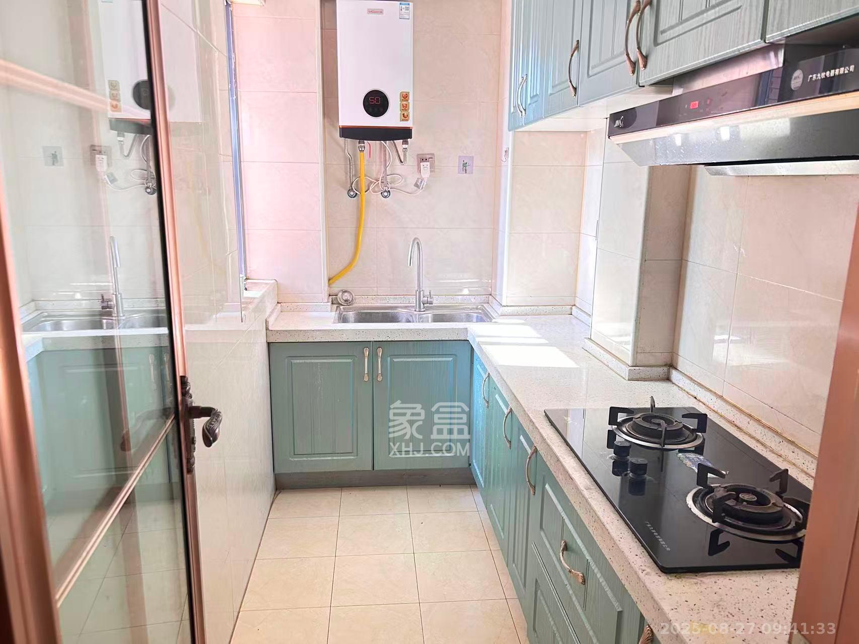 金谷豪庭 2室2厅1卫 1600.0元/月 金谷豪庭 2室2厅1卫 1600.0元/月室内图