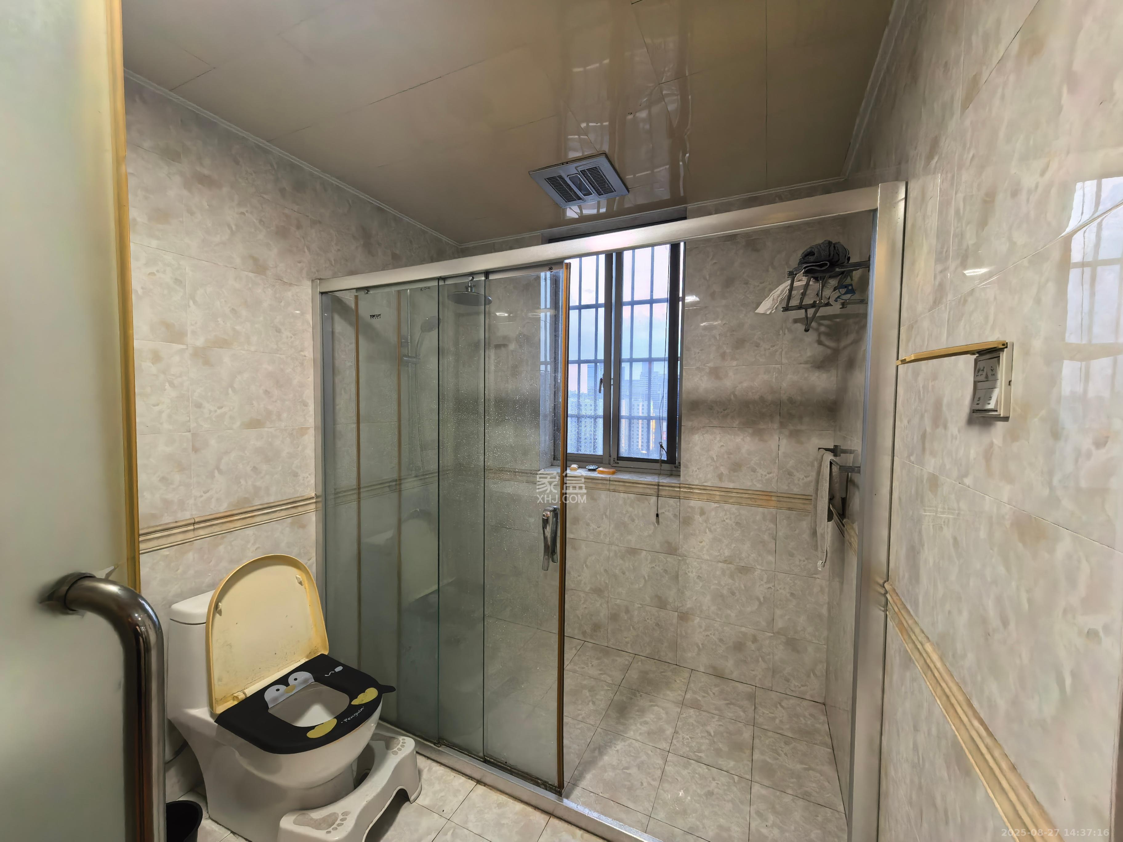 白沙湾嘉园 4室2厅2卫 3000.0元/月 白沙湾嘉园 4室2厅2卫 3000.0元/月室内图