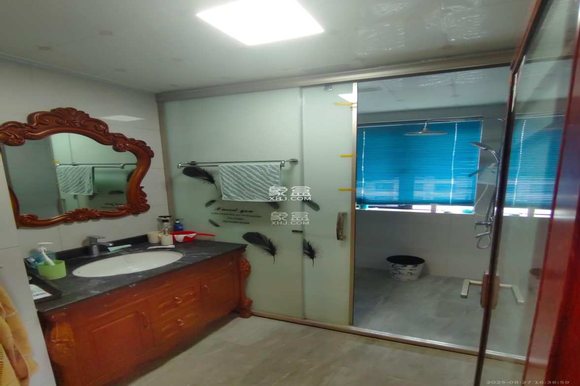 湘水郡(兴旺小爱同学)  3室2厅2卫    3000.0元/月 湘水郡(兴旺小爱同学)  3室2厅2卫    3000.0元/月室内图