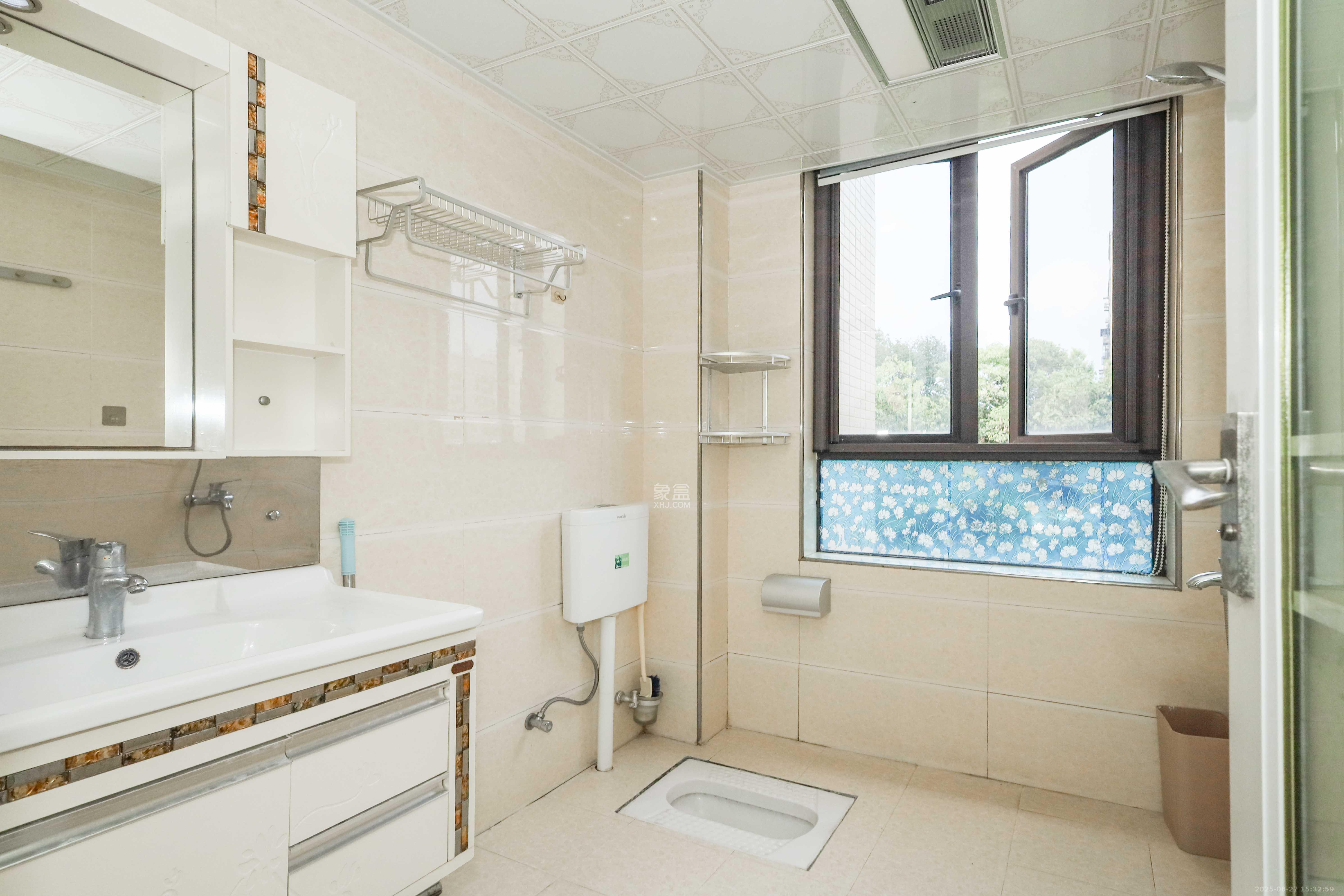 保利麓谷林语D区  4室2厅2卫    98.0万 保利麓谷林语D区  4室2厅2卫    98.0万其他