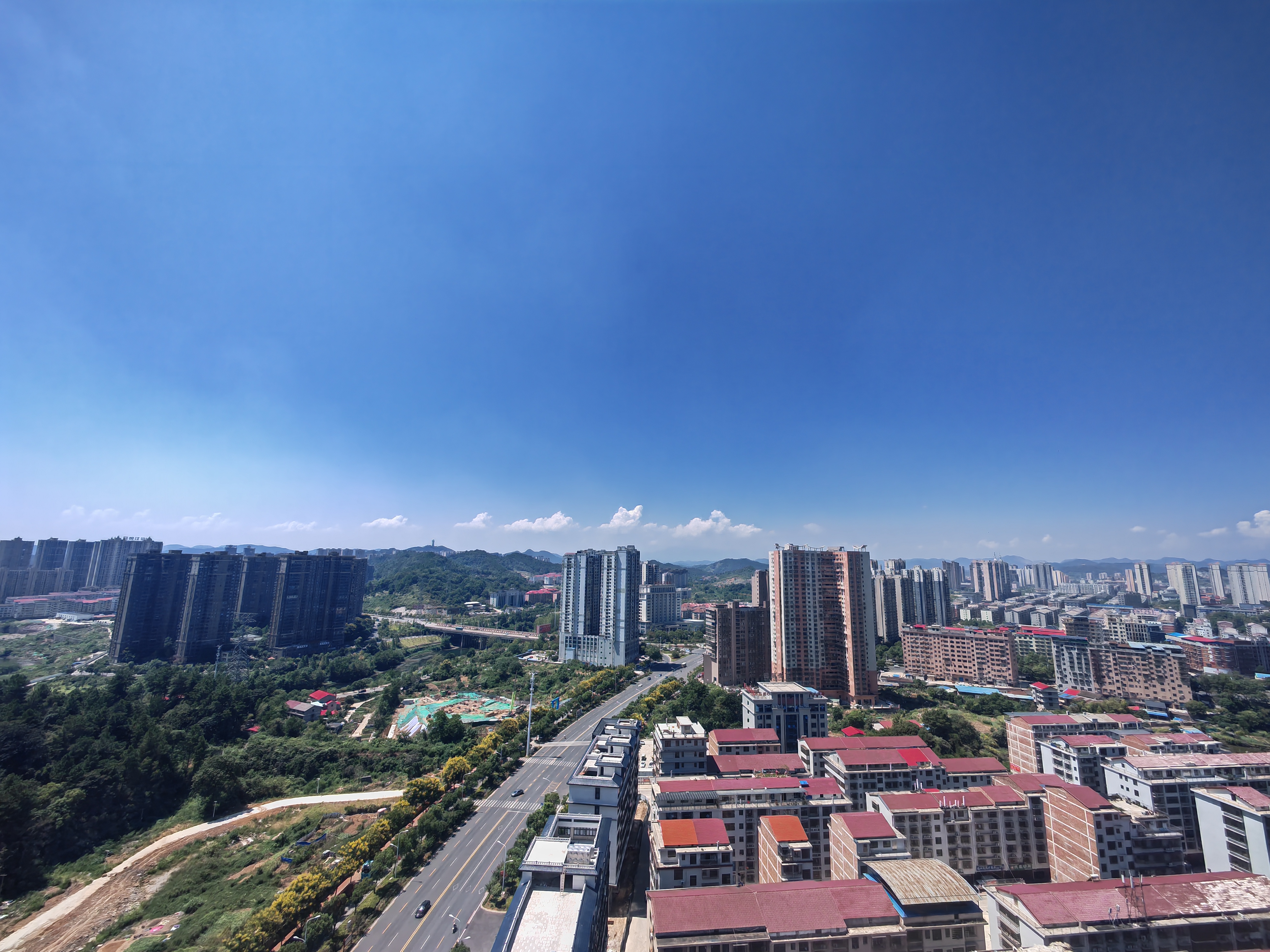 树鑫城市花园 2室2厅1卫 36.80万 树鑫城市花园 2室2厅1卫 36.80万客厅