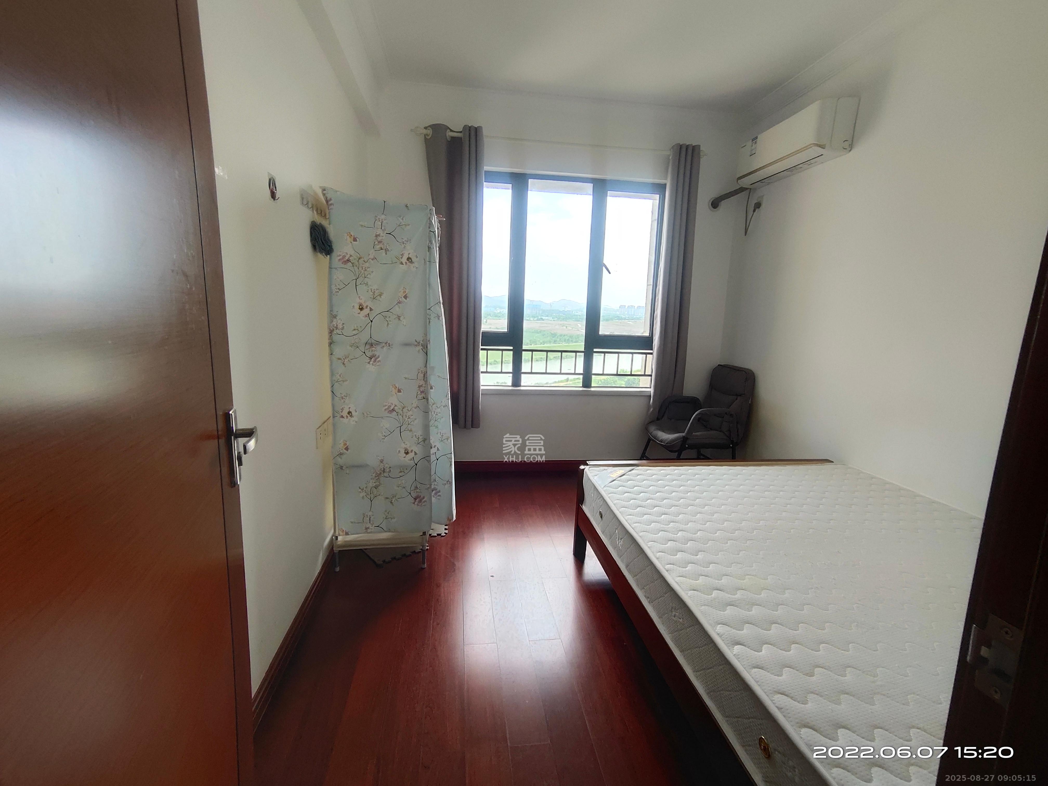 中海国际五期  3室2厅2卫    2200.0元/月室内图