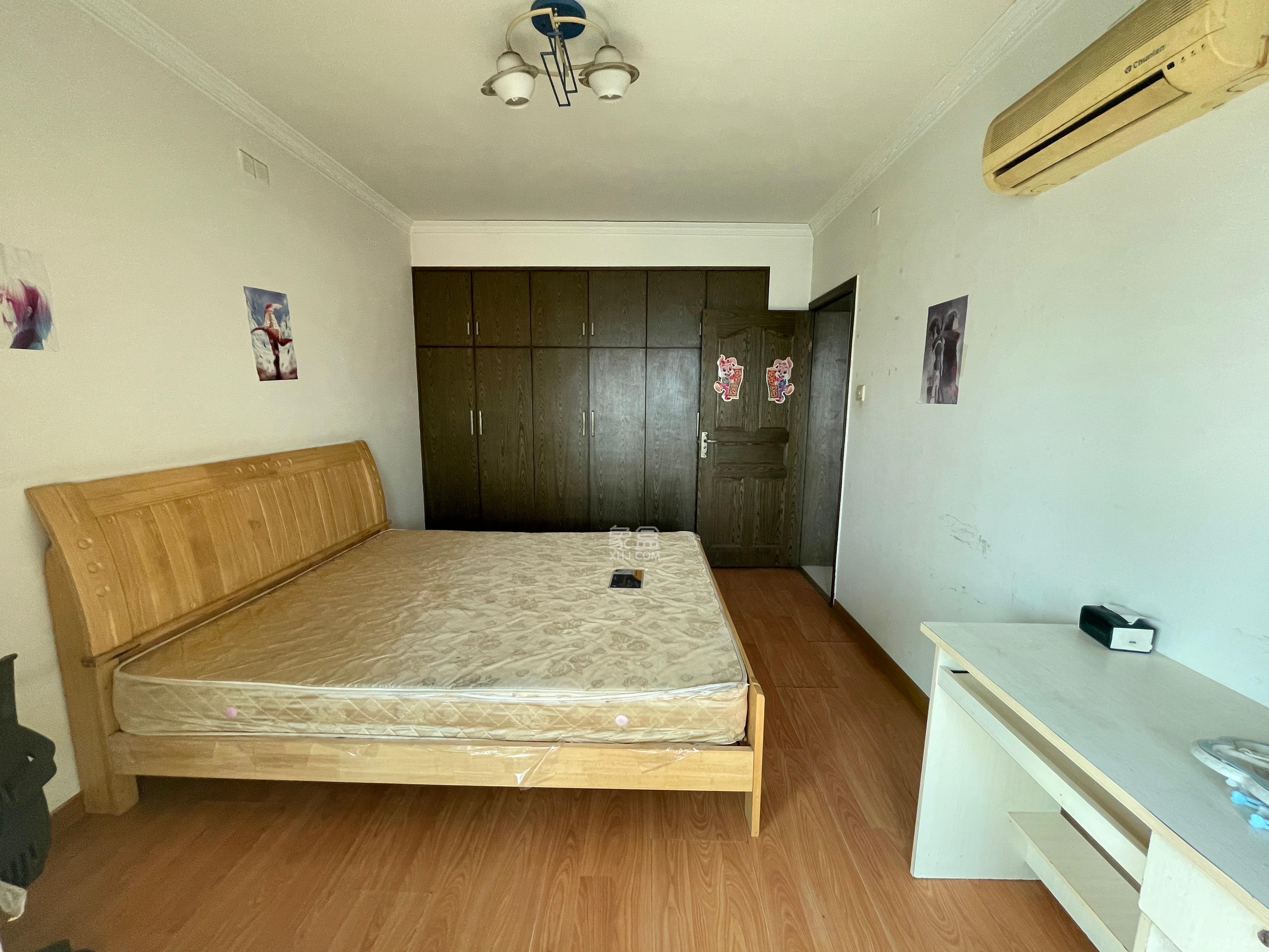 阳明山庄  3室2厅1卫    1800.0元/月 阳明山庄  3室2厅1卫    1800.0元/月室内图