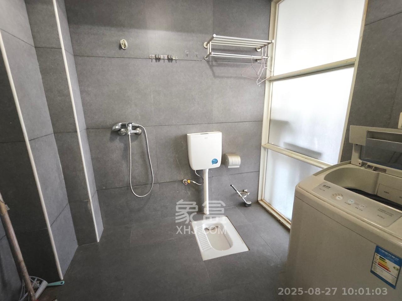 他城(天鸿时代公寓) 2室1厅1卫 1350.0元/月 他城(天鸿时代公寓) 2室1厅1卫 1350.0元/月室内图