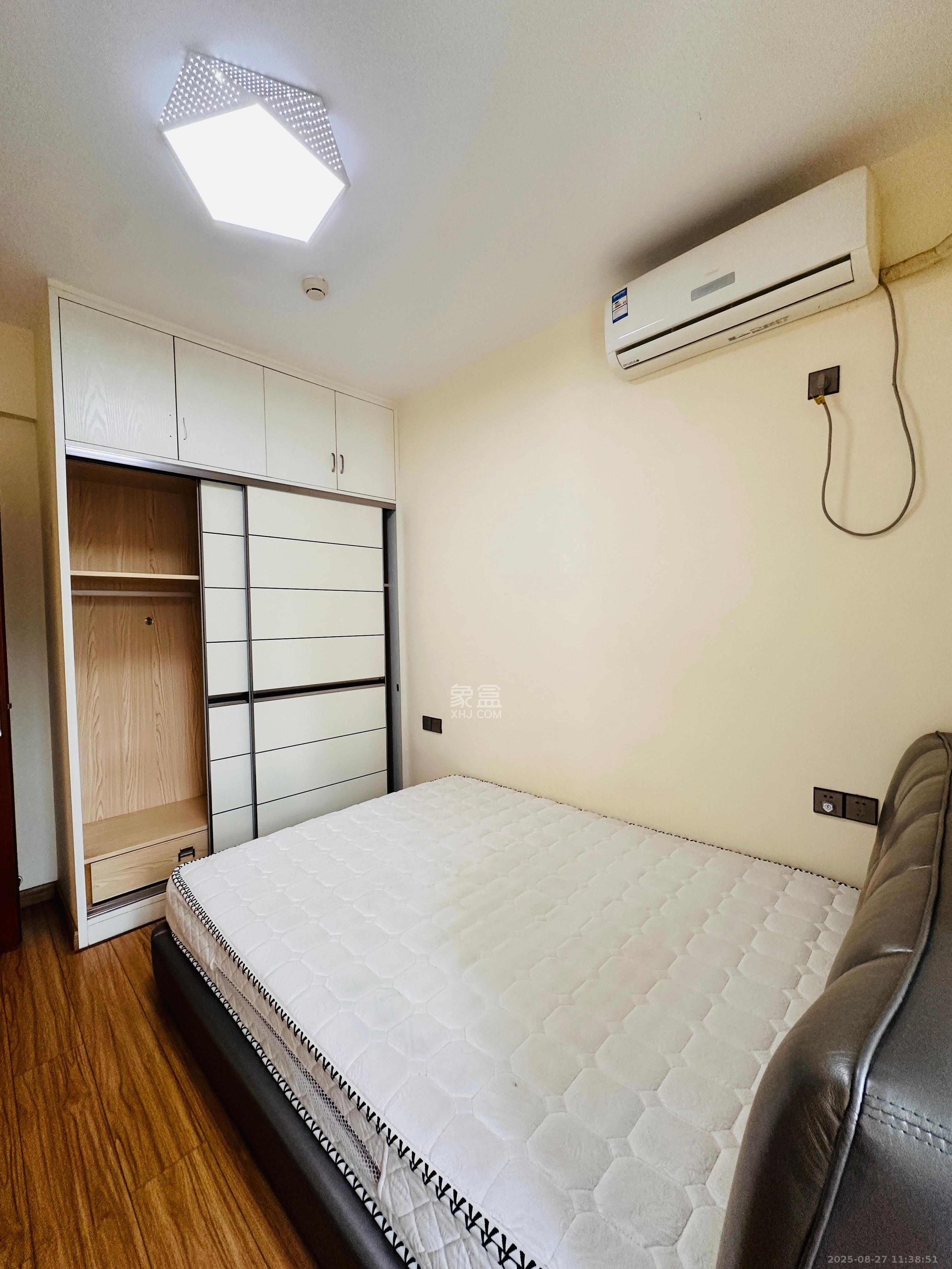 北辰三角洲E3区  4室2厅2卫    4200.0元/月室内图