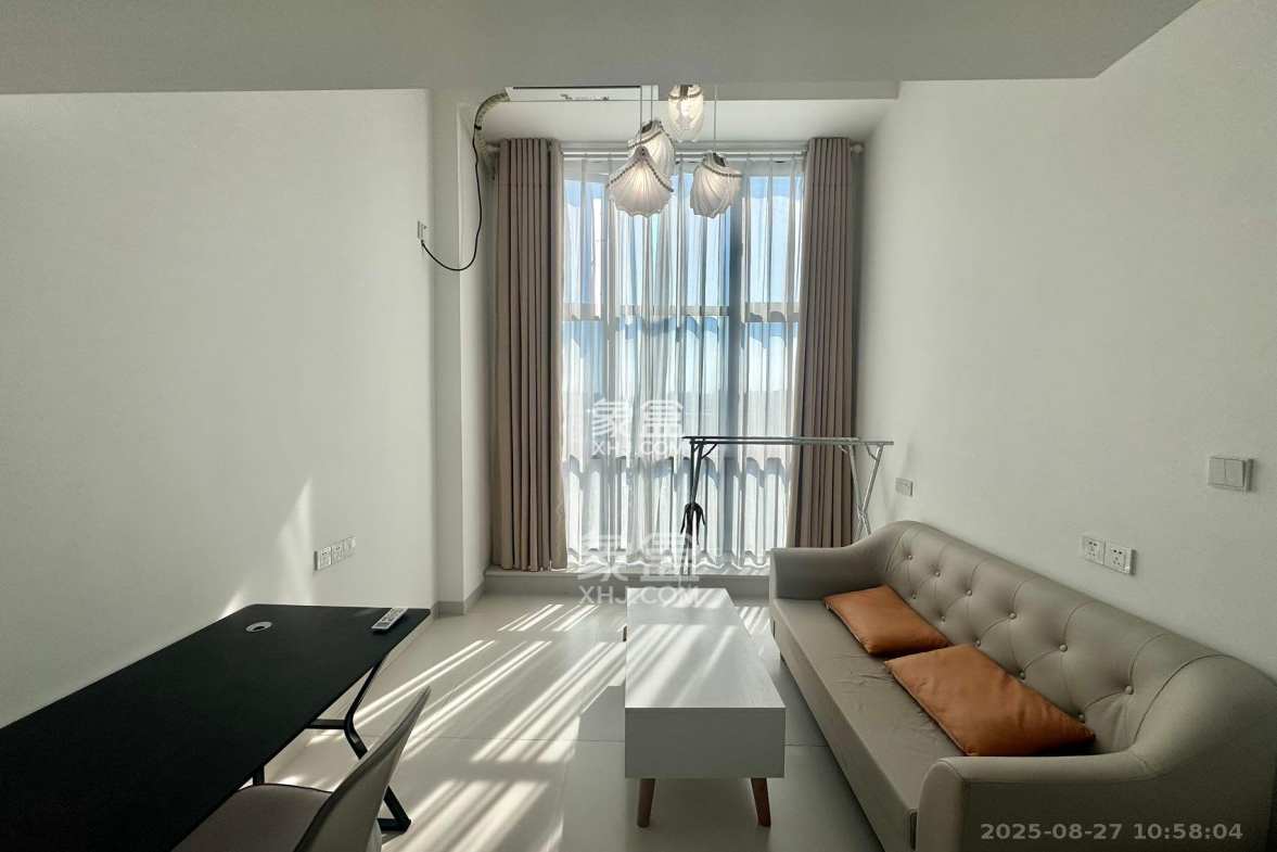 新长海D1站  1室1厅1卫    1500.0元/月 新长海D1站  1室1厅1卫    1500.0元/月室内图