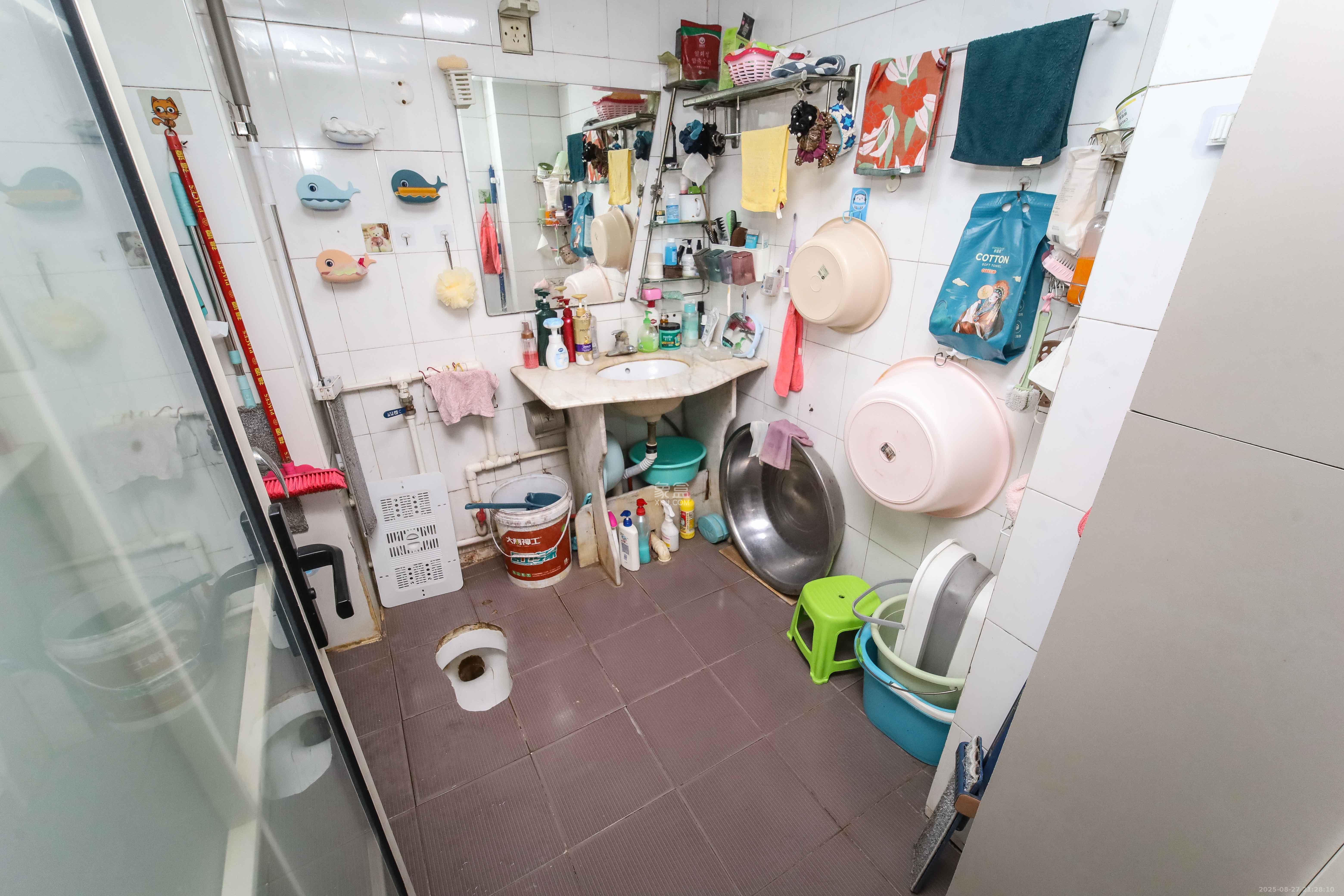 马王堆陶瓷建材新城  3室2厅2卫    68.0万 马王堆陶瓷建材新城  3室2厅2卫    68.0万卫生间