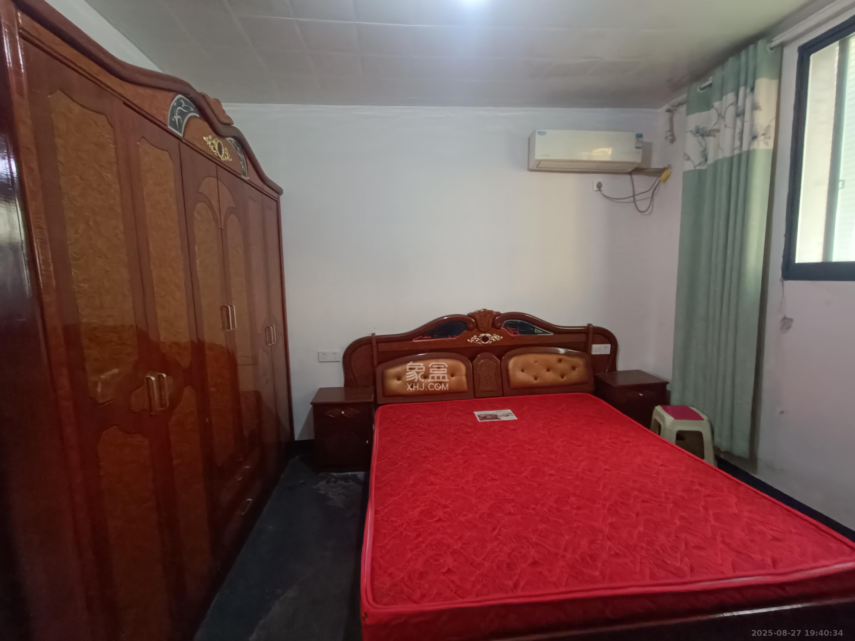 岳华嘉园 1室0厅0卫 1500.0元/月 岳华嘉园 1室0厅0卫 1500.0元/月室内图