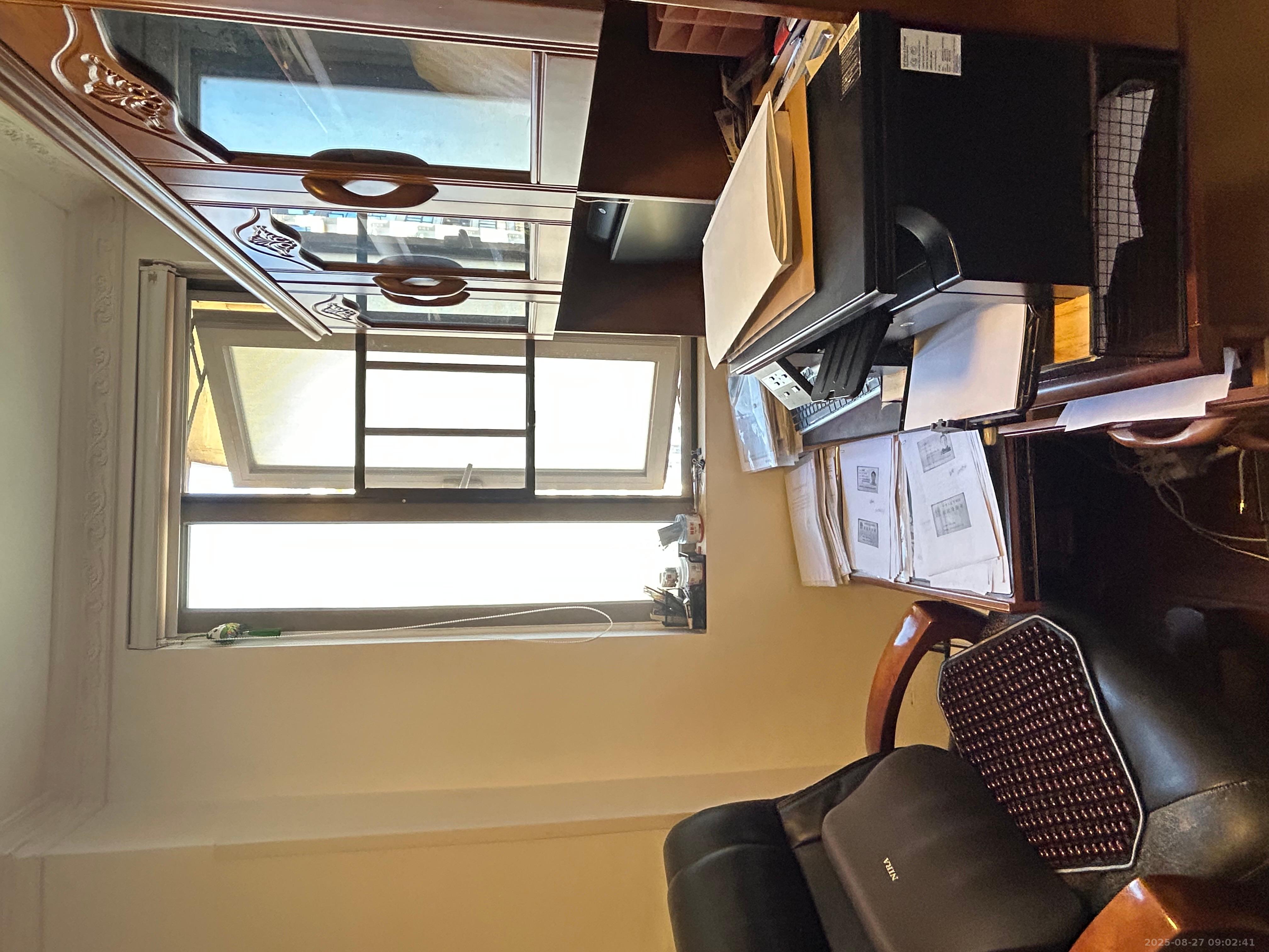 怡海星城  3室2厅2卫    2500.0元/月室内图