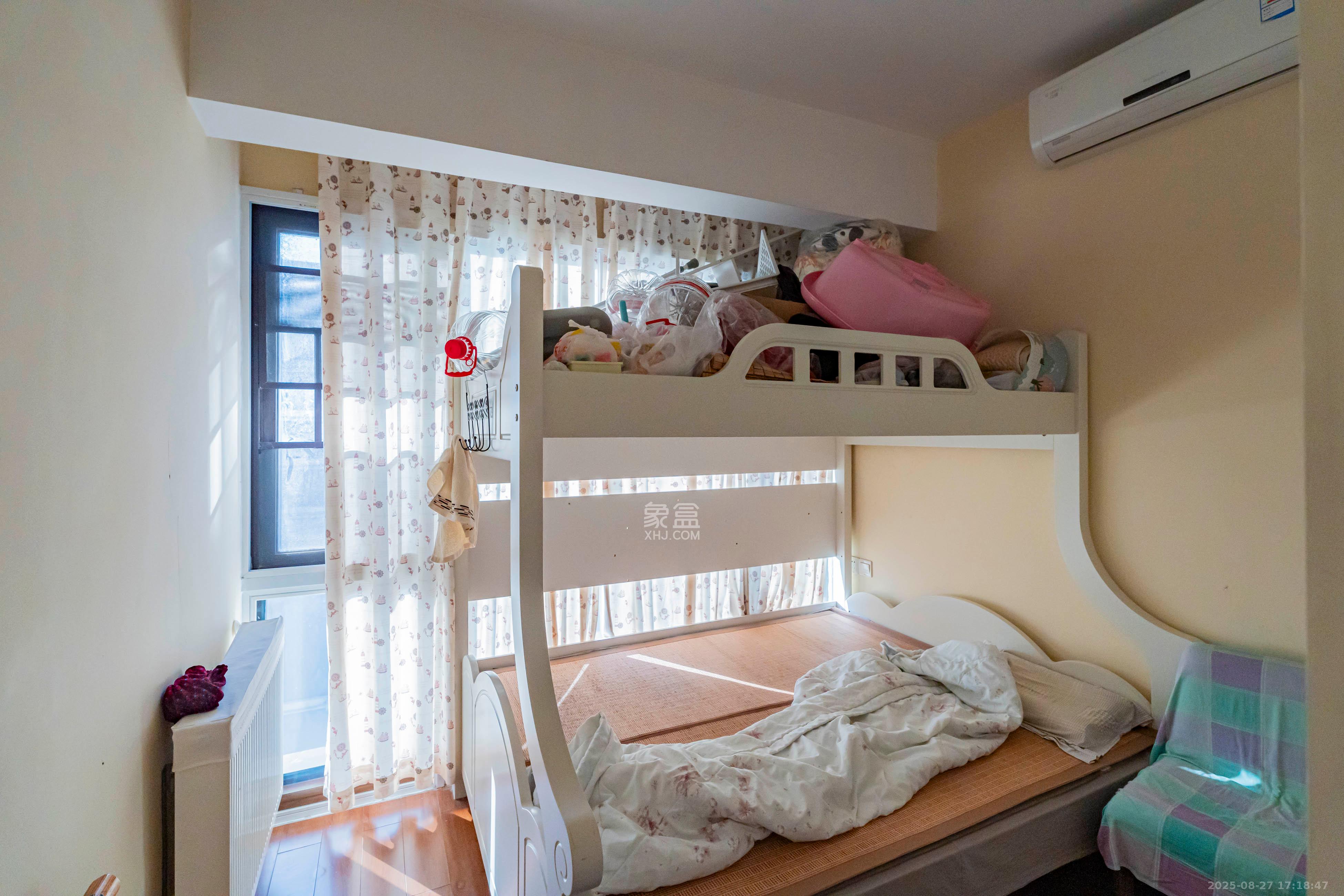 海洋半岛(月珑湾) 3室2厅1卫 2800.0元/月 海洋半岛(月珑湾) 3室2厅1卫 2800.0元/月室内图