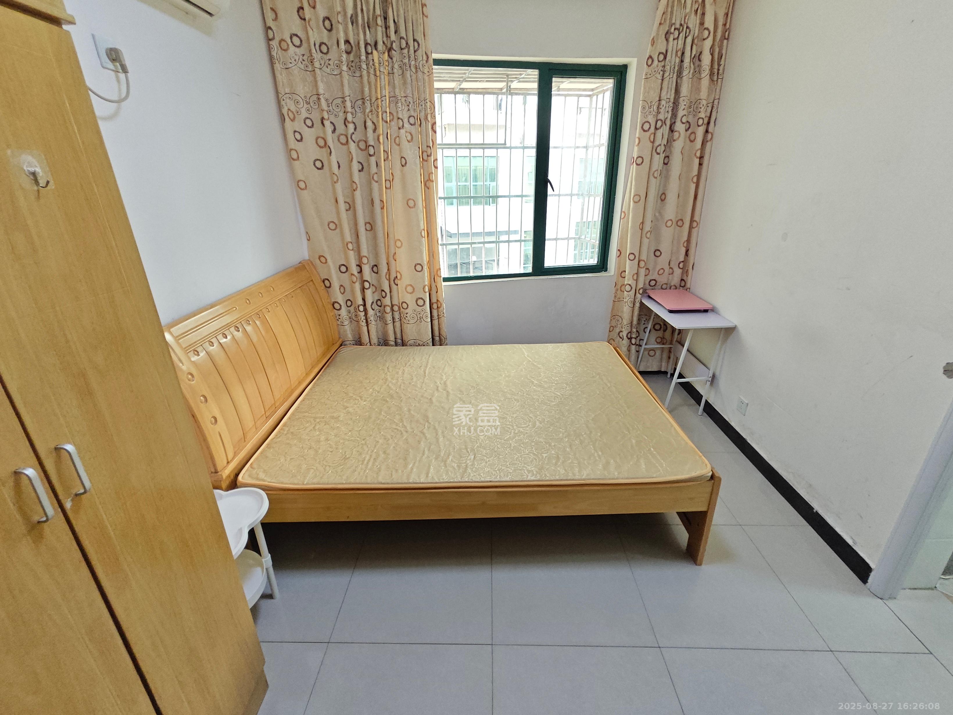 湖韵佳苑  1室1厅1卫    1000.0元/月 湖韵佳苑  1室1厅1卫    1000.0元/月室内图