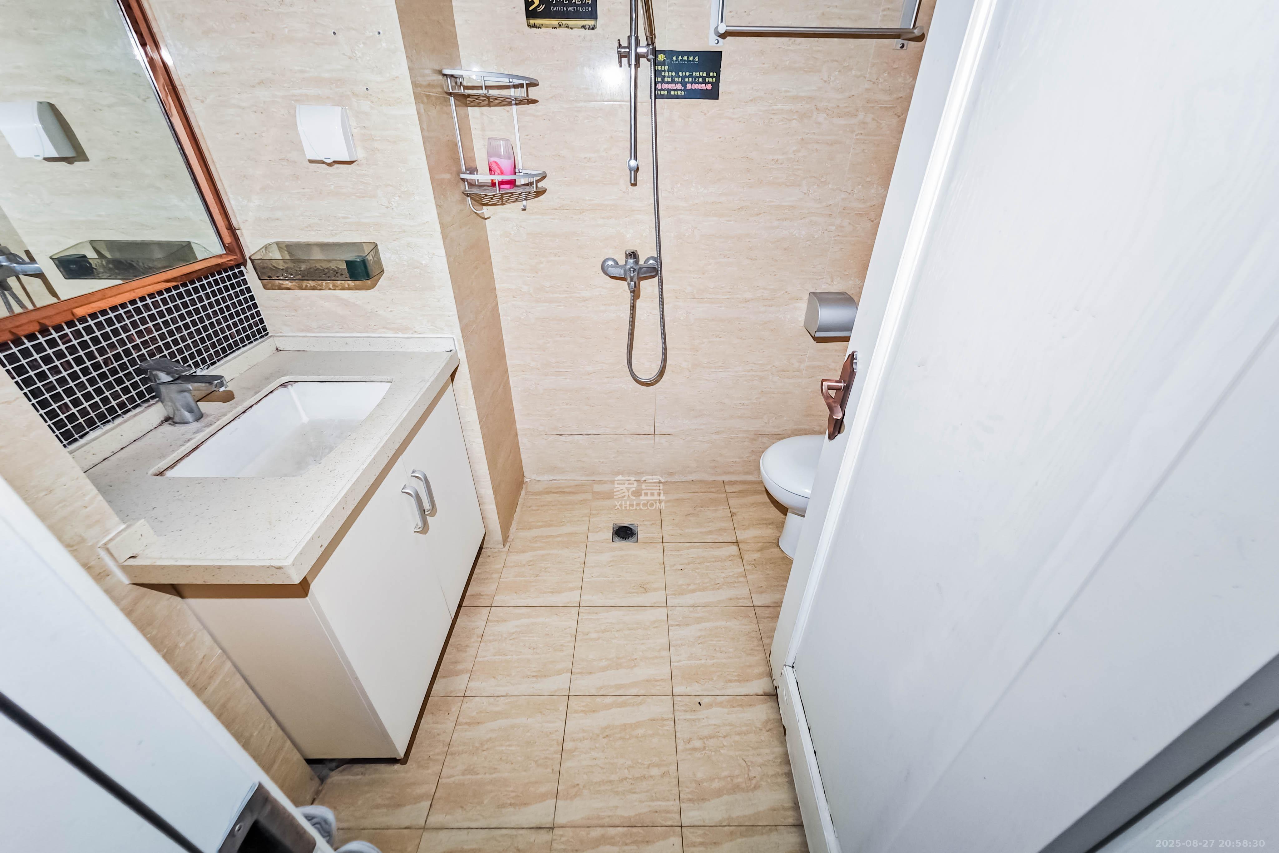 五江天街北区  1室1厅1卫    25.8万卫生间