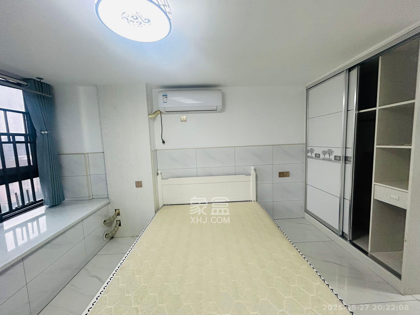 龙湖湘江星座(祺鑫星座公寓)  1室1厅1卫    1300.0元/月 龙湖湘江星座(祺鑫星座公寓)  1室1厅1卫    1300.0元/月室内图