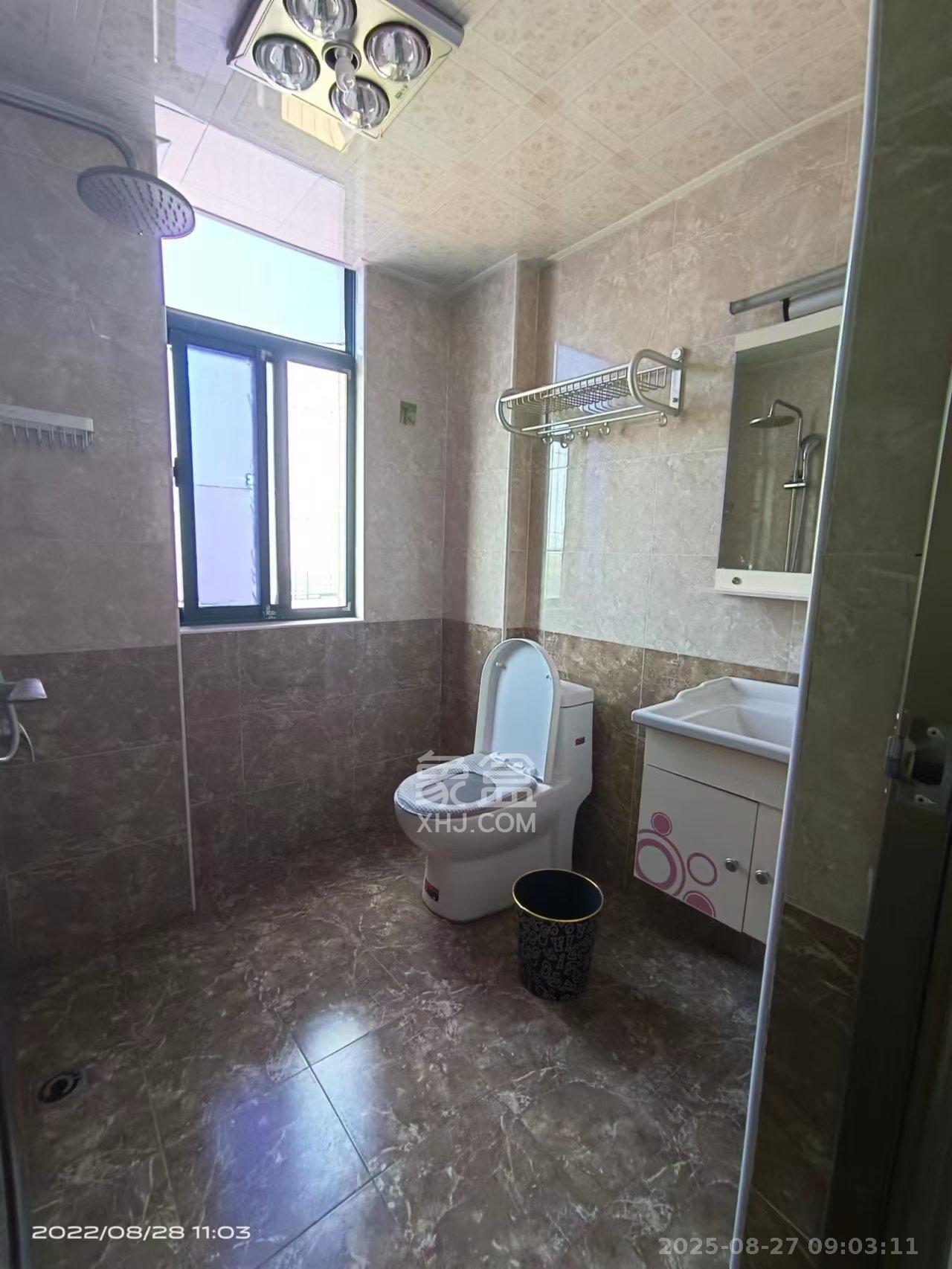 才子佳郡 3室2厅1卫 2400.0元/月 才子佳郡 3室2厅1卫 2400.0元/月室内图