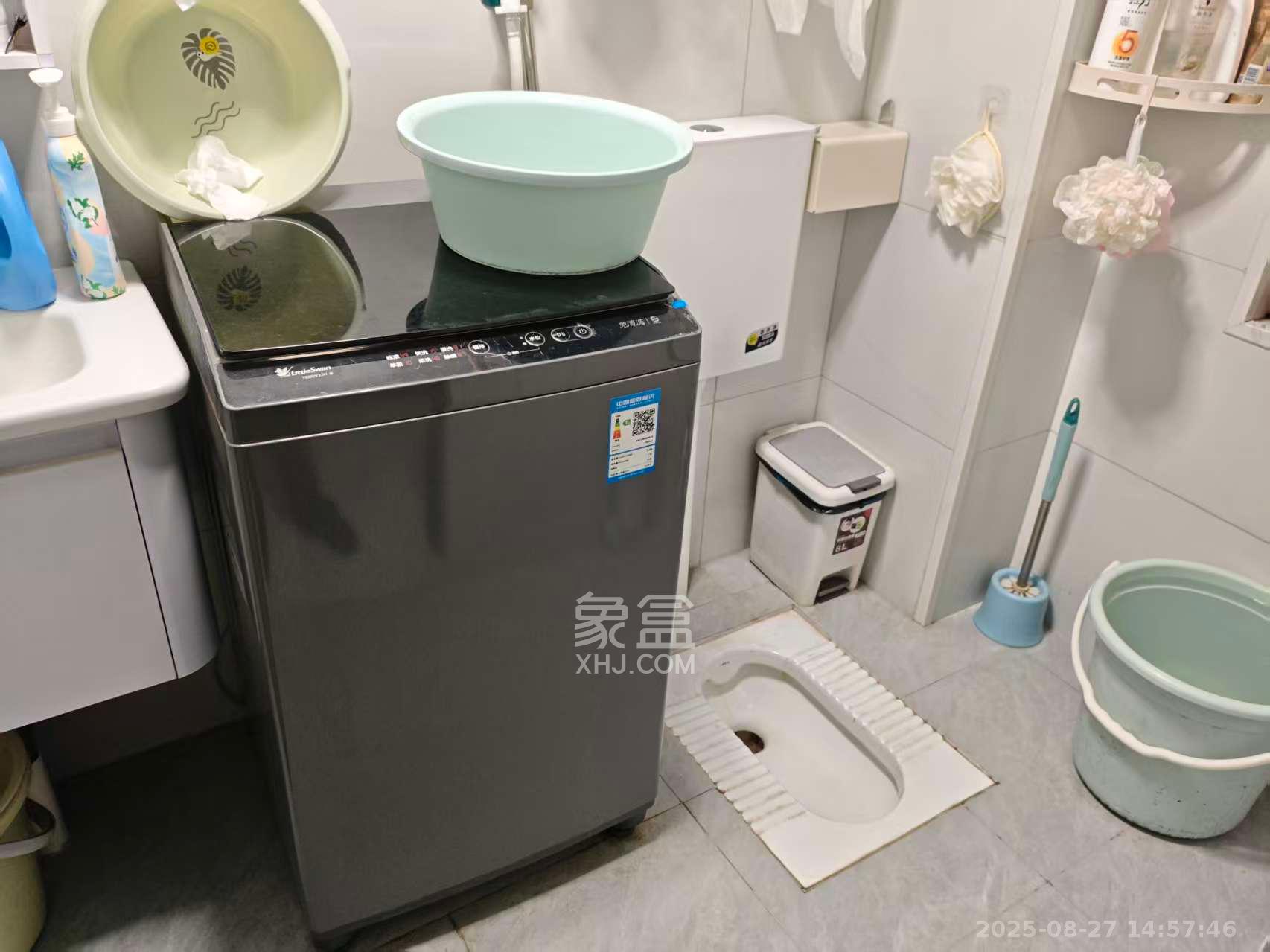 金塘家园  1室1厅1卫    1500.0元/月室内图