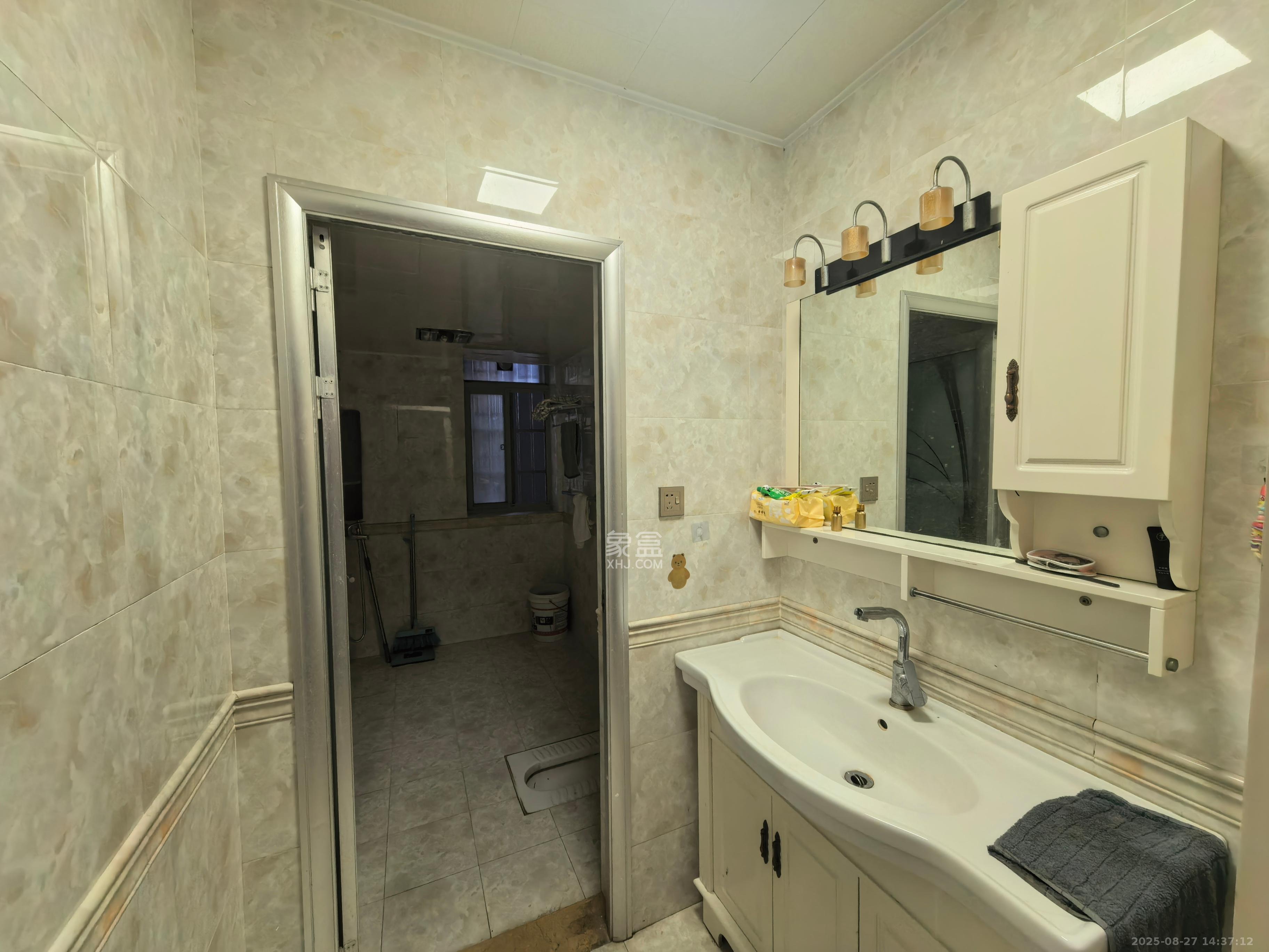 白沙湾嘉园 4室2厅2卫 3000.0元/月 白沙湾嘉园 4室2厅2卫 3000.0元/月室内图