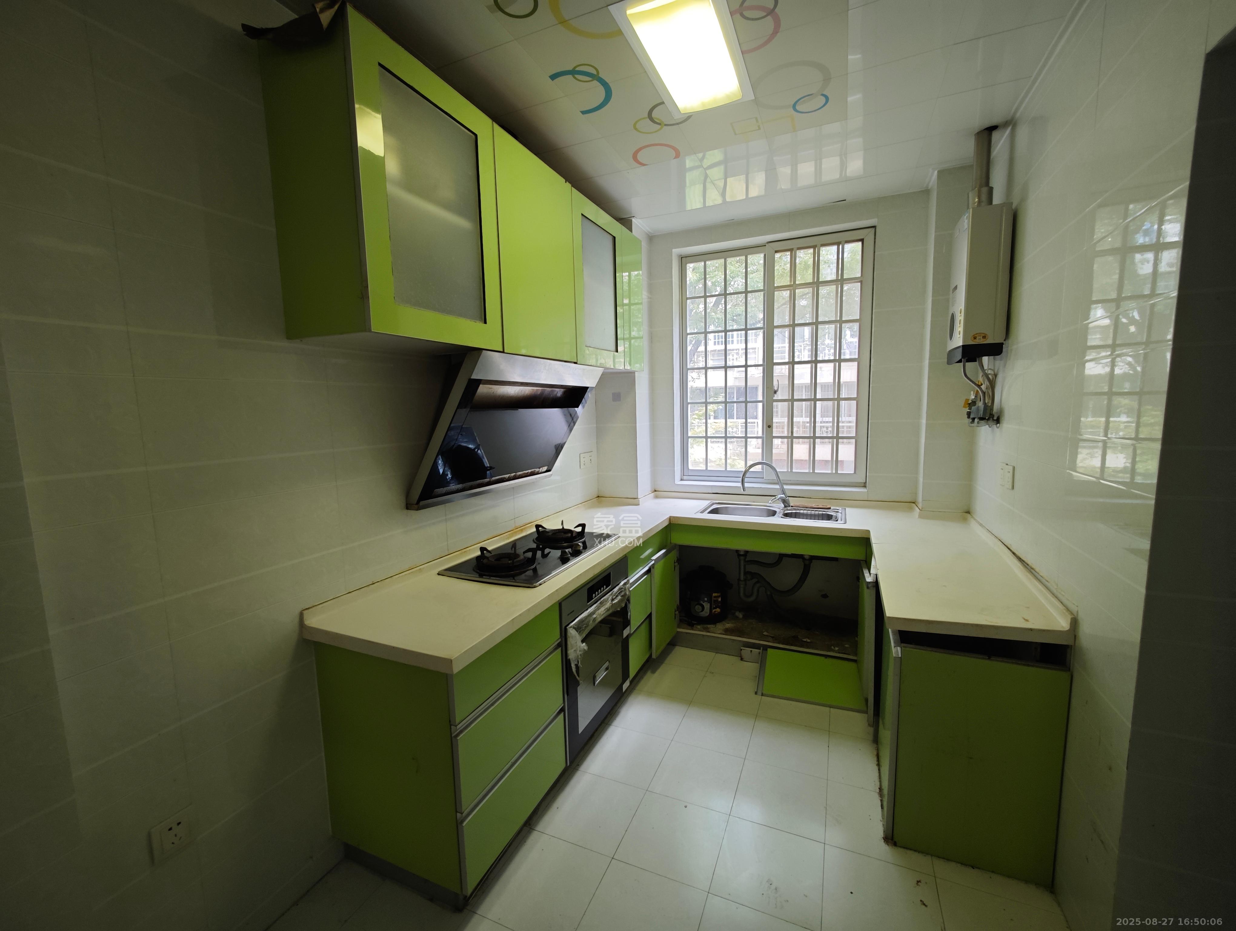 金侨中央花园 3室2厅2卫 1600.0元/月 金侨中央花园 3室2厅2卫 1600.0元/月室内图