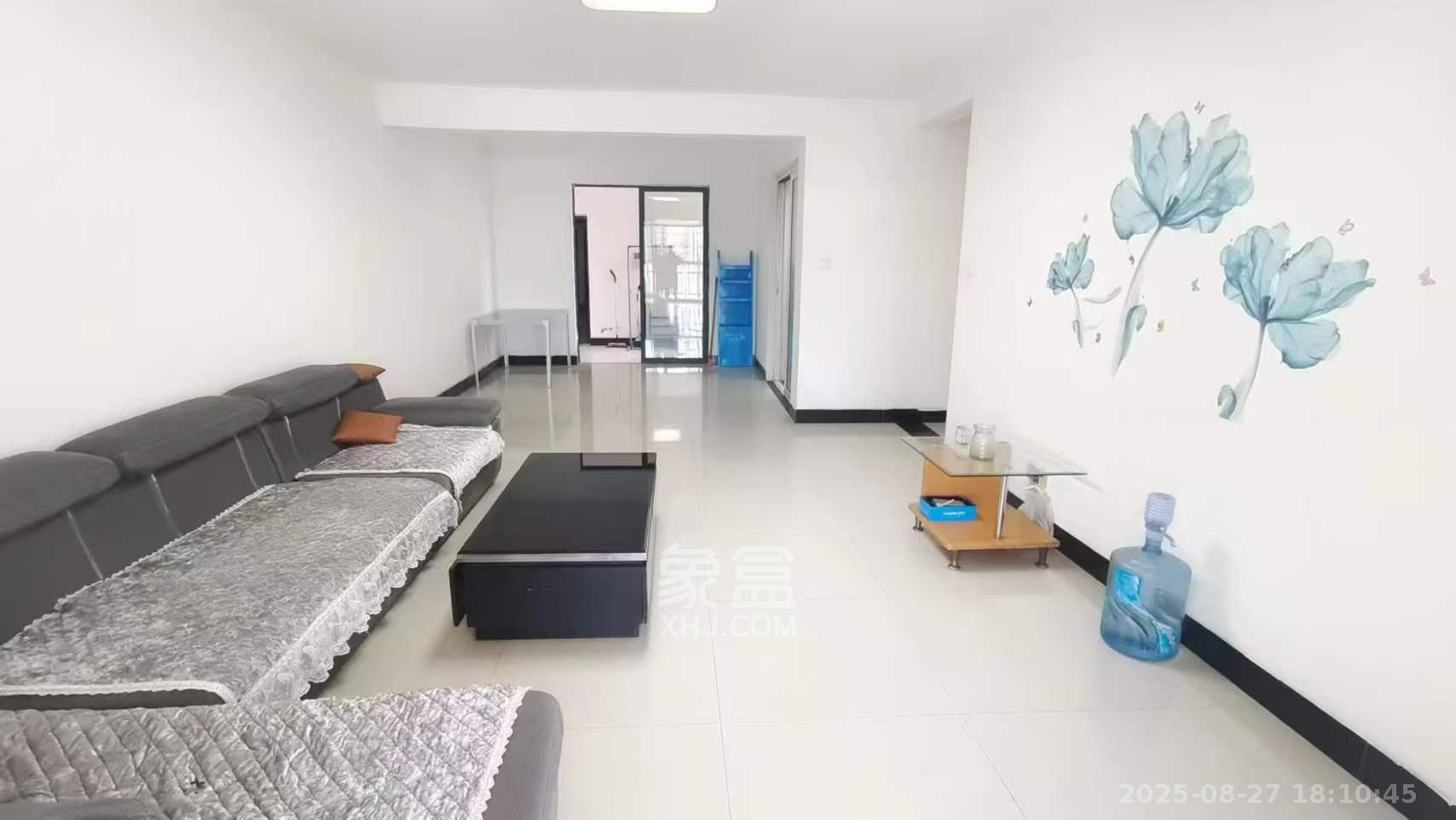 华盛世纪新城  3室2厅1卫    2500.0元/月 华盛世纪新城  3室2厅1卫    2500.0元/月室内图