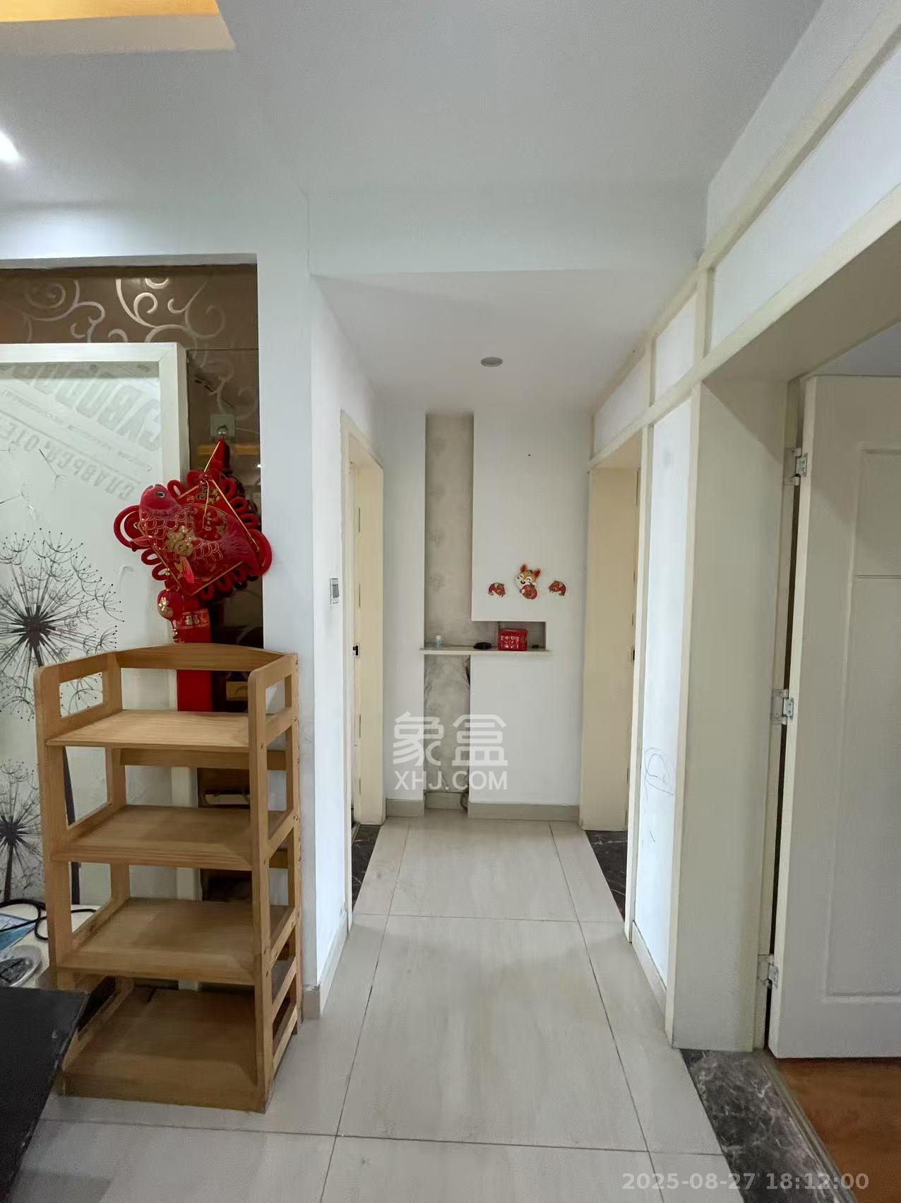 钰龙天下一期 3室2厅2卫 2800.0元/月 钰龙天下一期 3室2厅2卫 2800.0元/月室内图