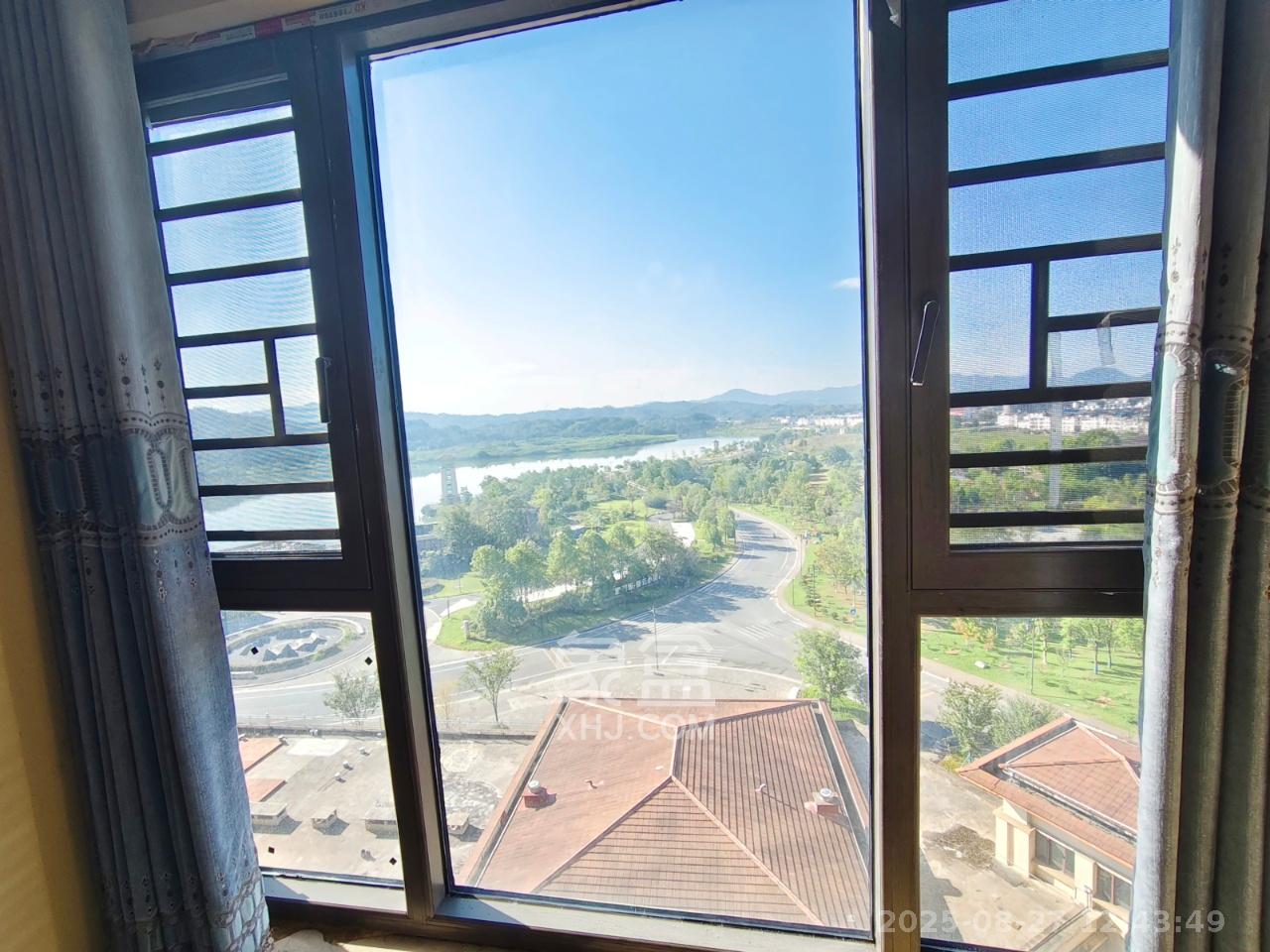 雅居乐依云小镇 2室2厅1卫 45.8万 雅居乐依云小镇 2室2厅1卫 45.8万阳台