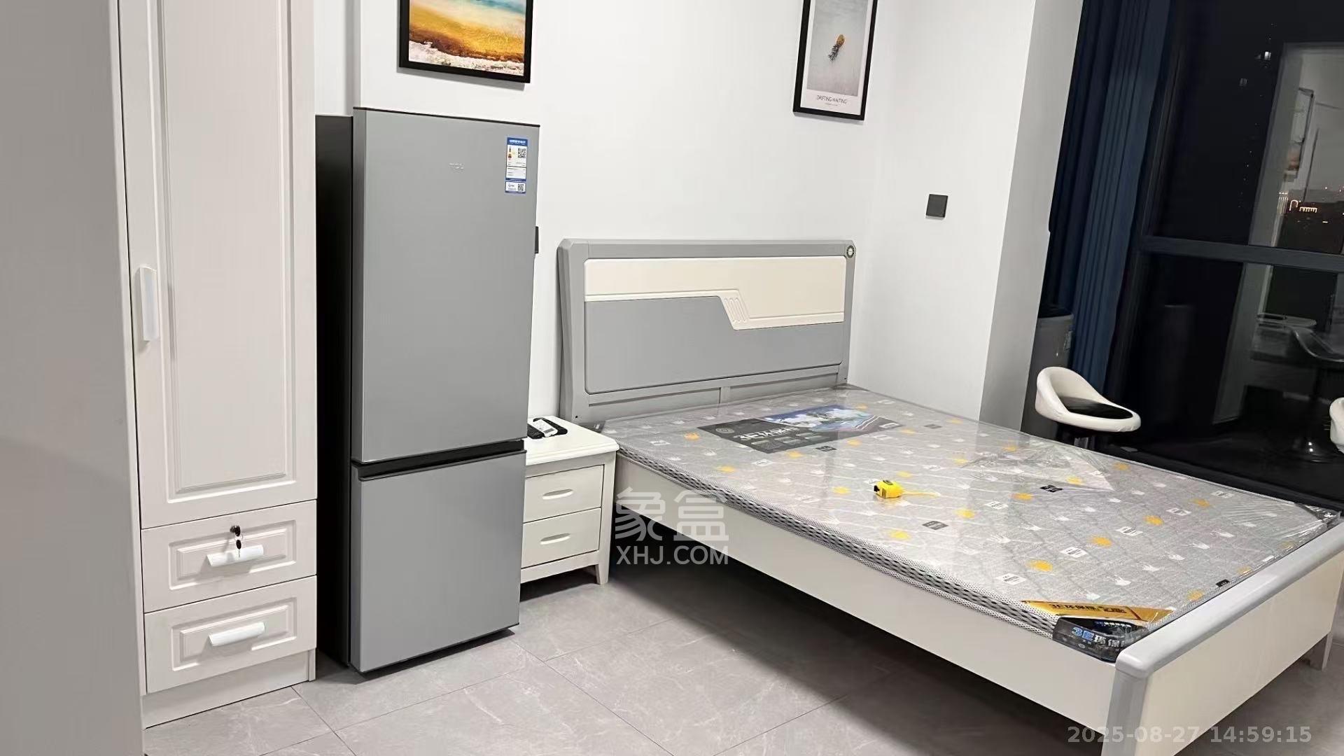 富力芙蓉新天地  1室1厅1卫    1600.0元/月 富力芙蓉新天地  1室1厅1卫    1600.0元/月室内图