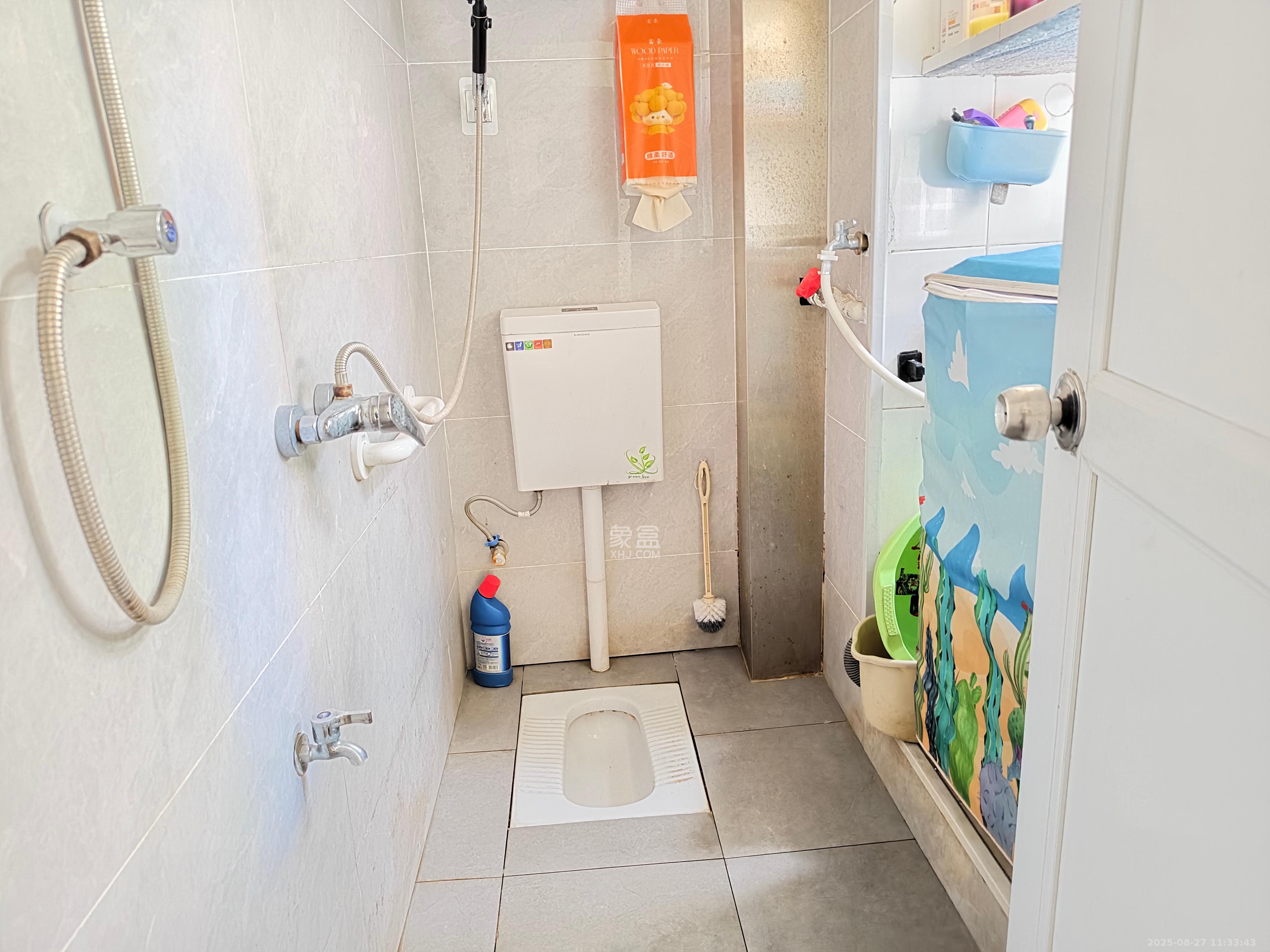 砂子塘社区  1室1厅1卫    1000.0元/月室内图