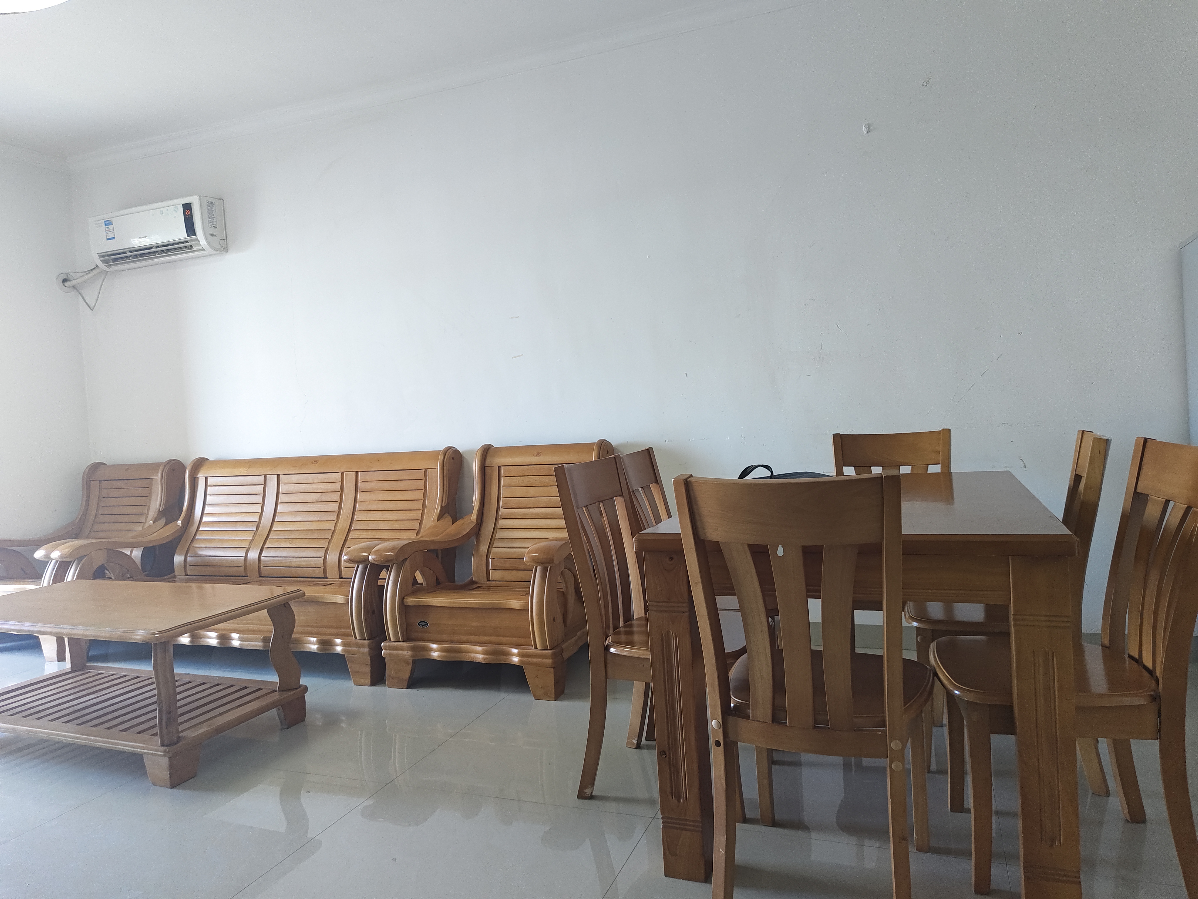 中元湘江翰林 2室1厅1卫 1500.0元/月 中元湘江翰林 2室1厅1卫 1500.0元/月室内图