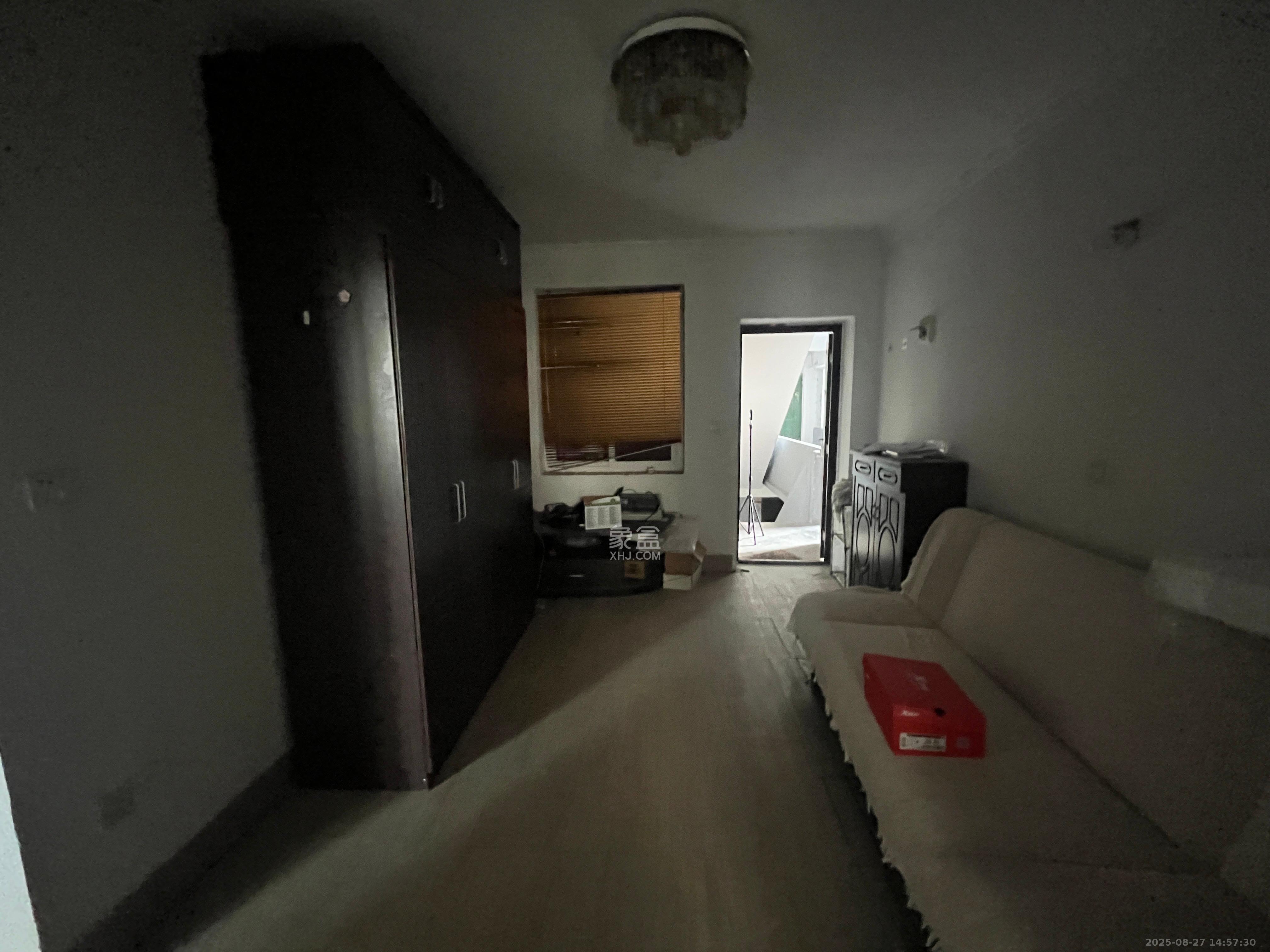 德雅路（邮电村）散盘  1室1厅1卫    1000.0元/月室内图