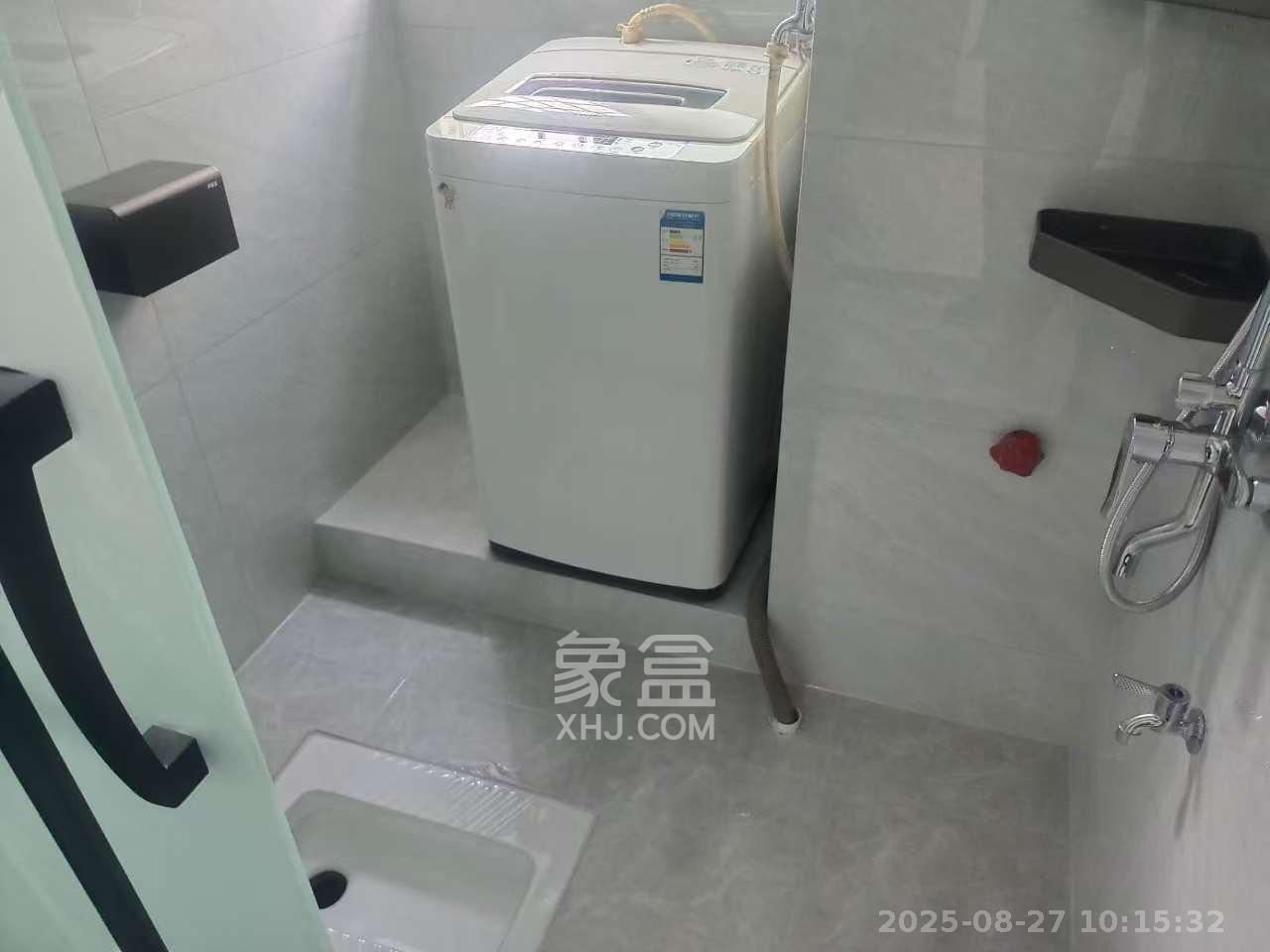 浦沅生活一区  1室1厅1卫   1200.00元/月室内图