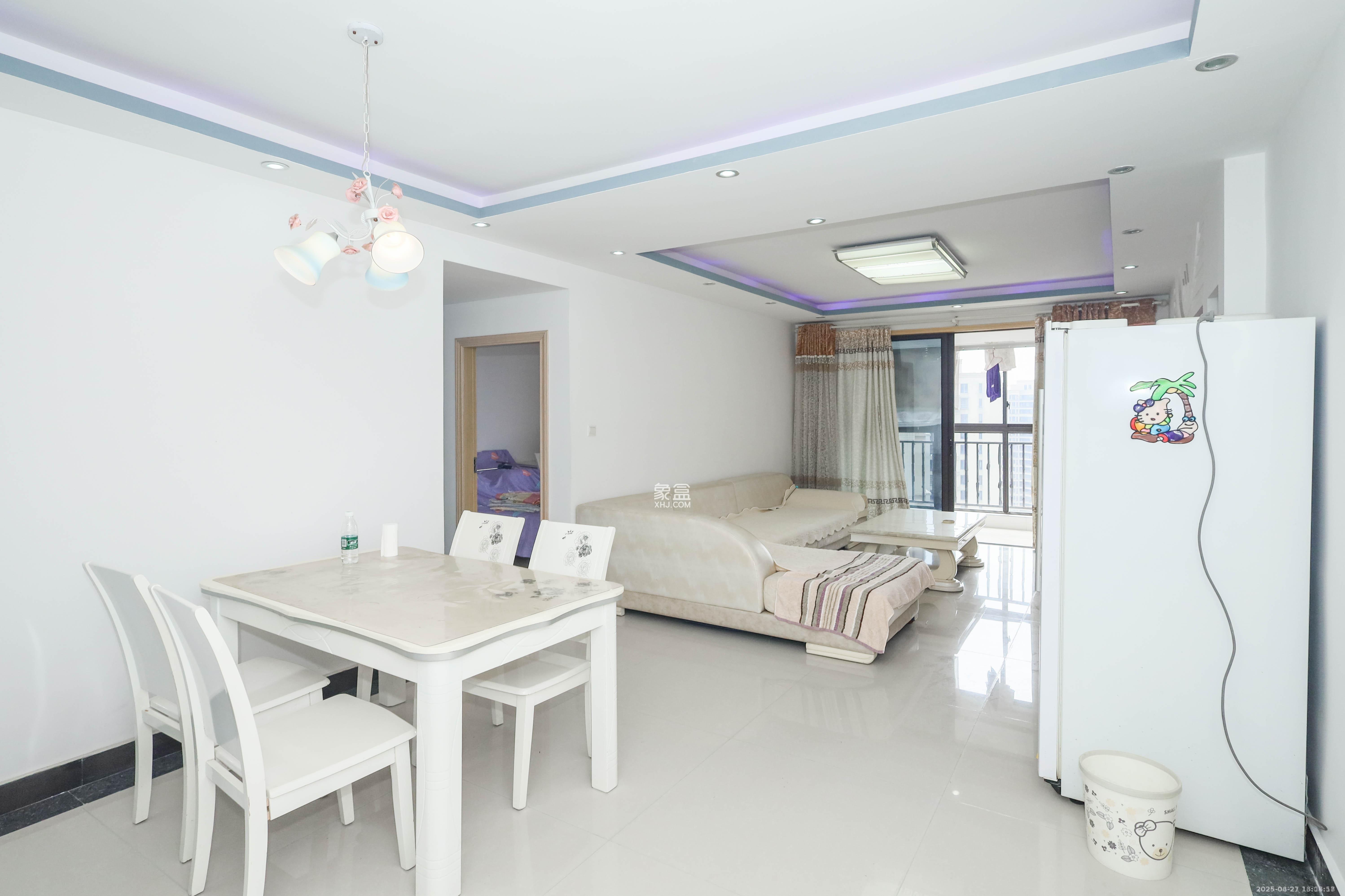 保利麓谷林语E区 1室2厅2卫 2500.0元/月 保利麓谷林语E区 1室2厅2卫 2500.0元/月室内图