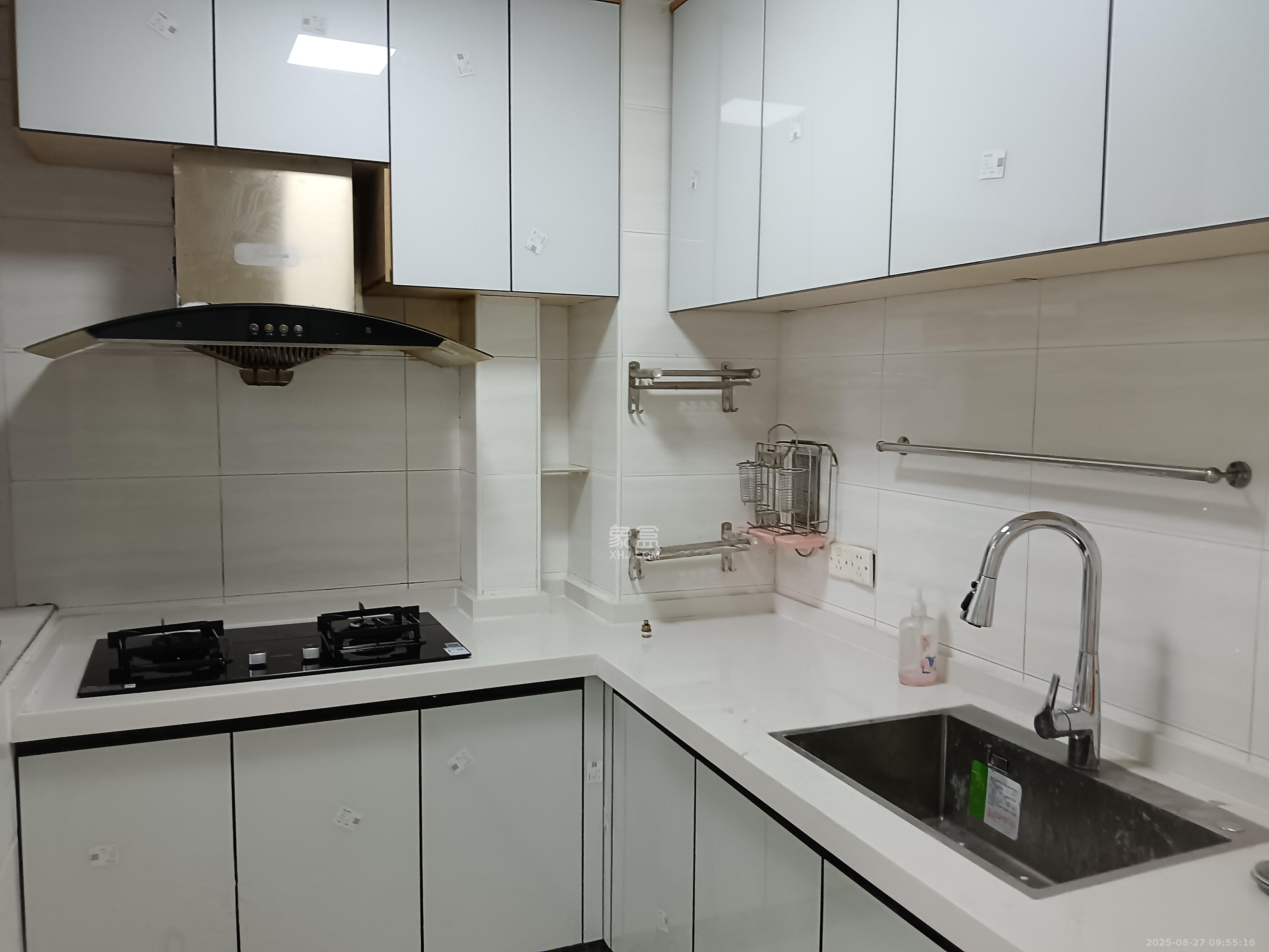 优山美地 2室2厅1卫 2200.0元/月 优山美地 2室2厅1卫 2200.0元/月室内图