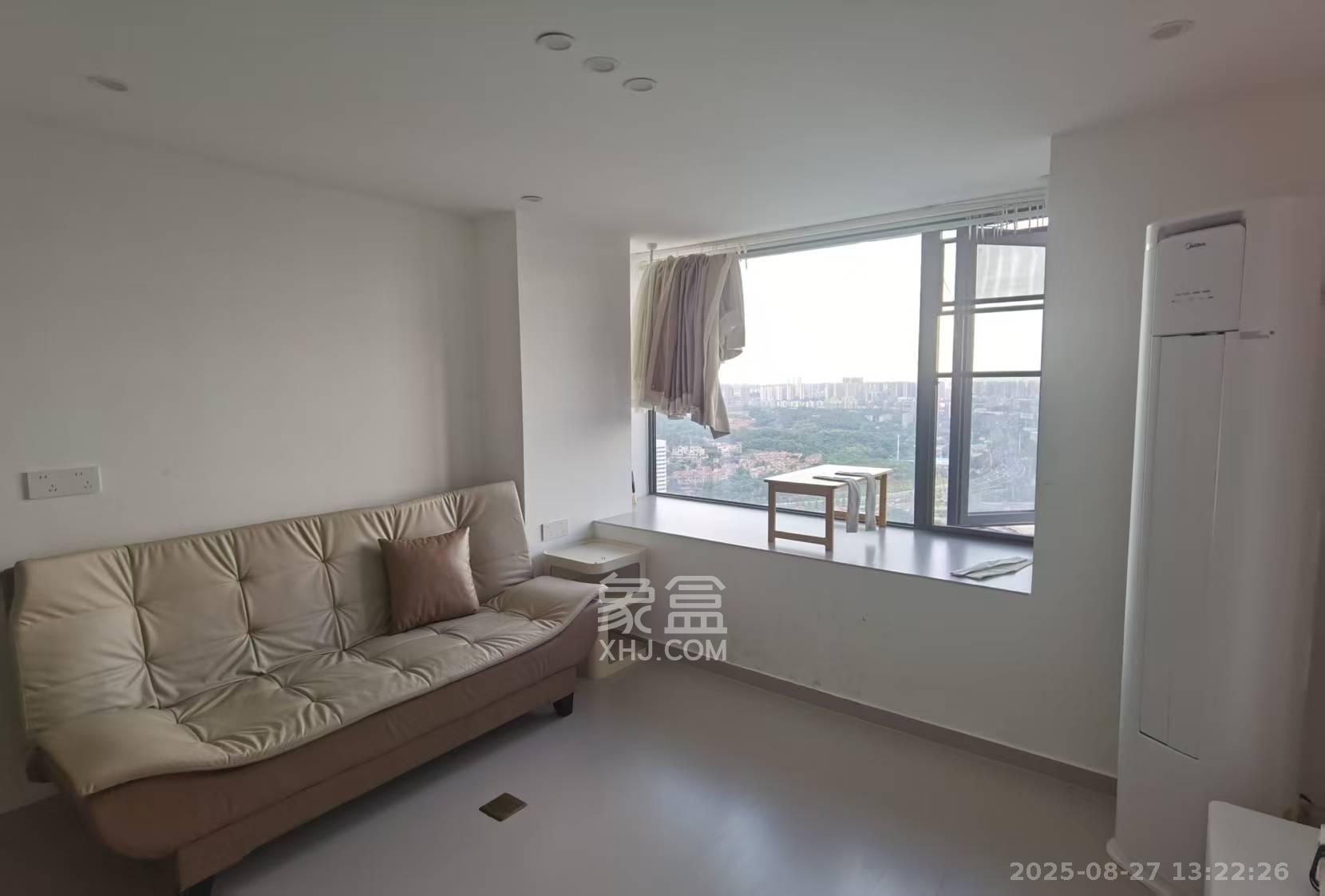 保利中环广场(保利中悦苑)  3室1厅1卫    2600.0元/月 保利中环广场(保利中悦苑)  3室1厅1卫    2600.0元/月室内图