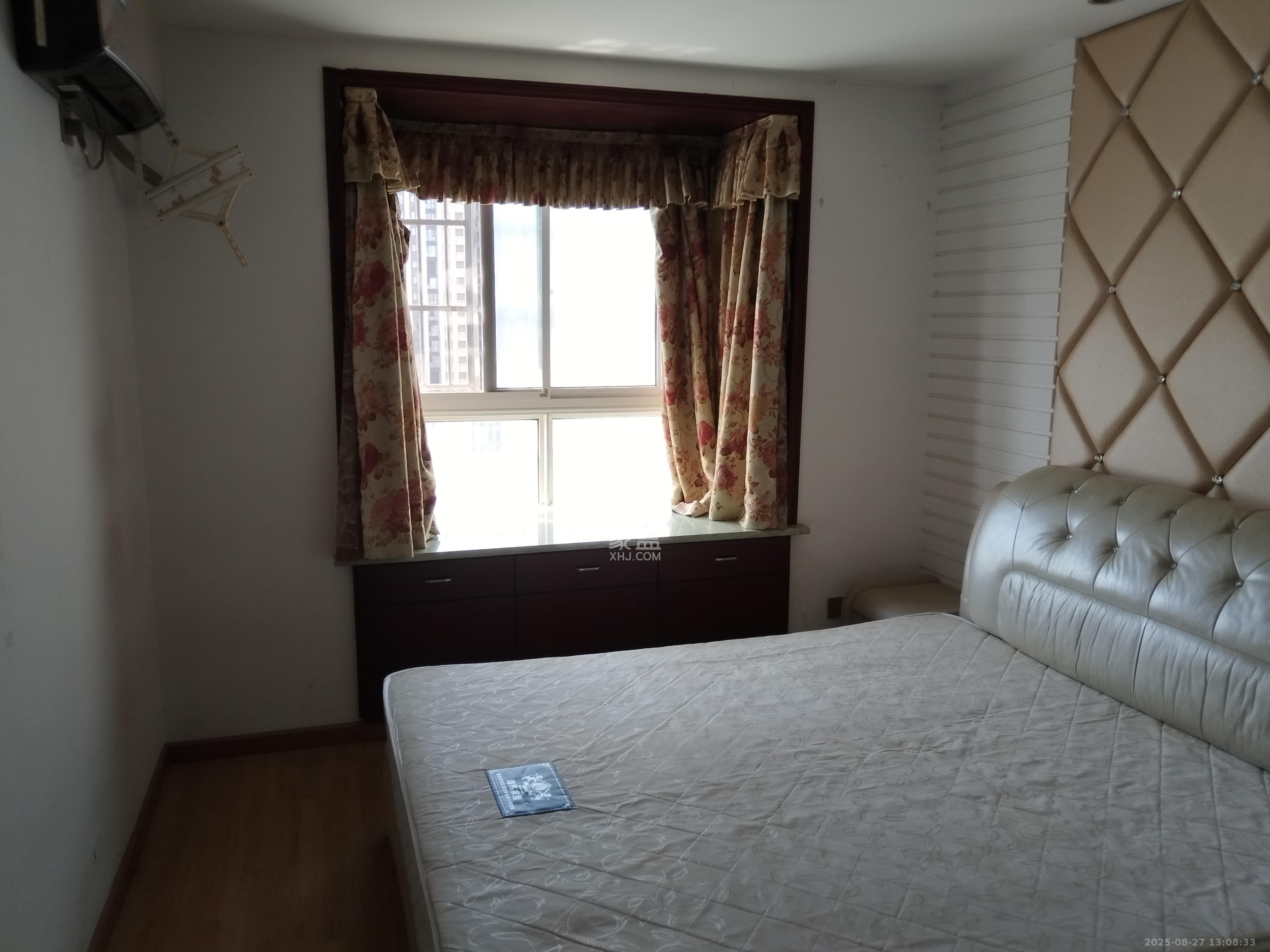 谷山乐园二期  2室2厅1卫    1800.0元/月 谷山乐园二期  2室2厅1卫    1800.0元/月室内图