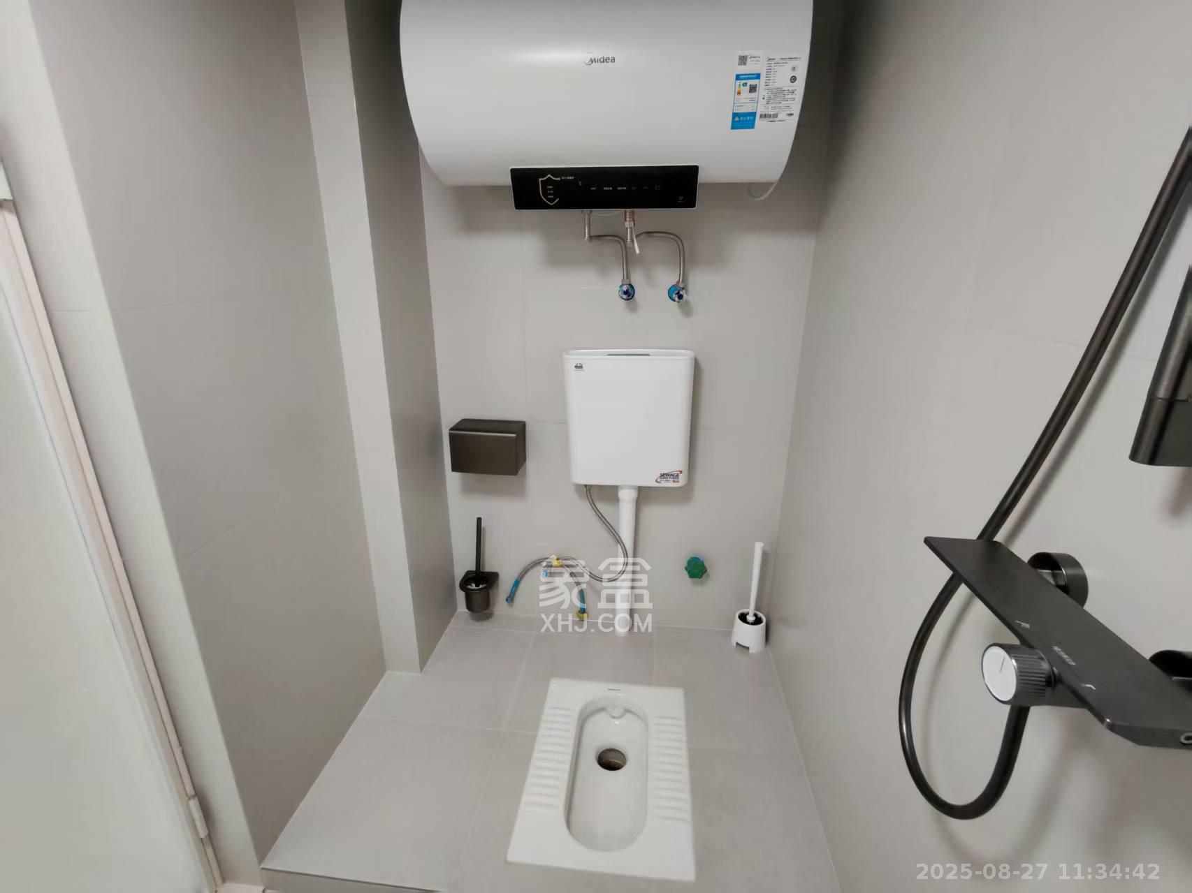卓越洋湖晴翠  1室1厅1卫   2400.00元/月室内图
