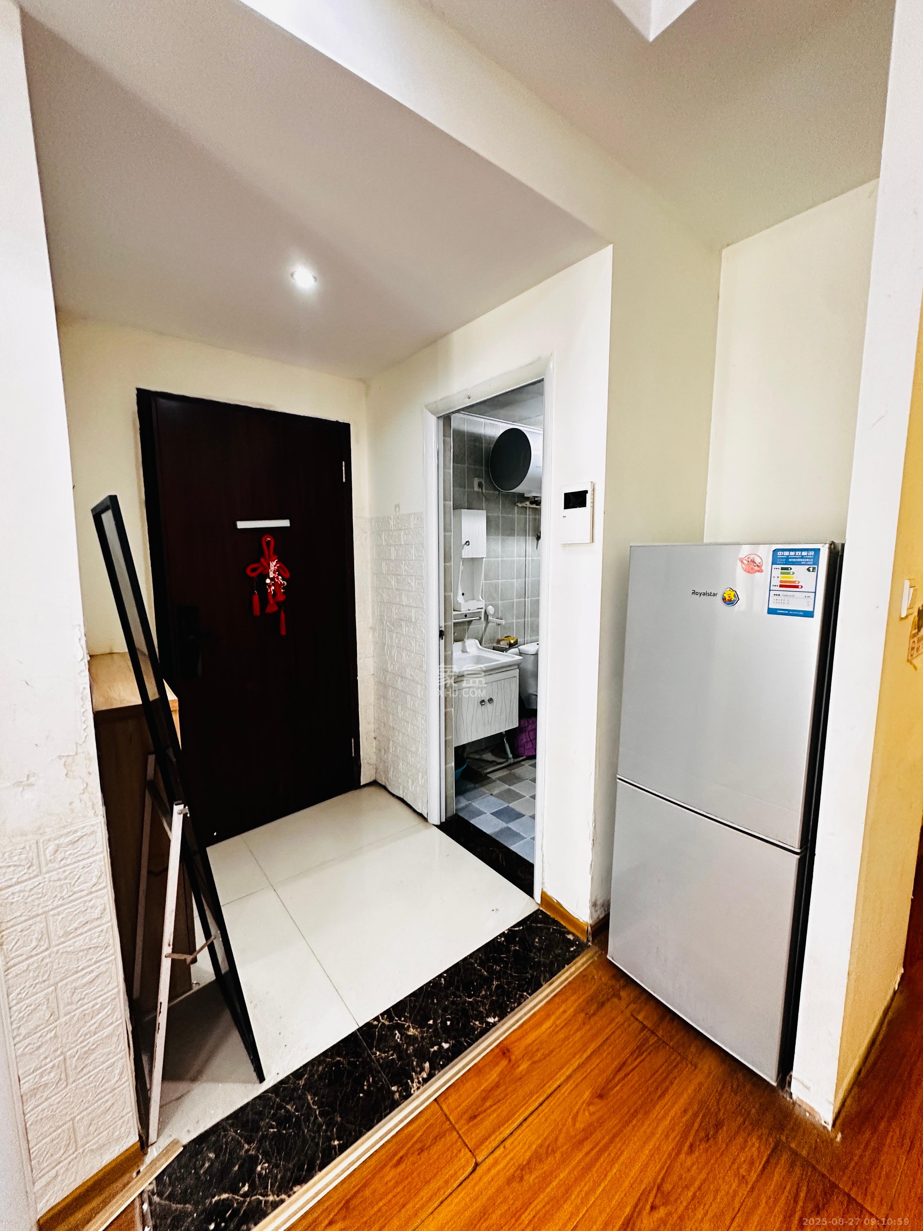 北辰三角洲E3区 1室1厅1卫 1900.0元/月 北辰三角洲E3区 1室1厅1卫 1900.0元/月室内图