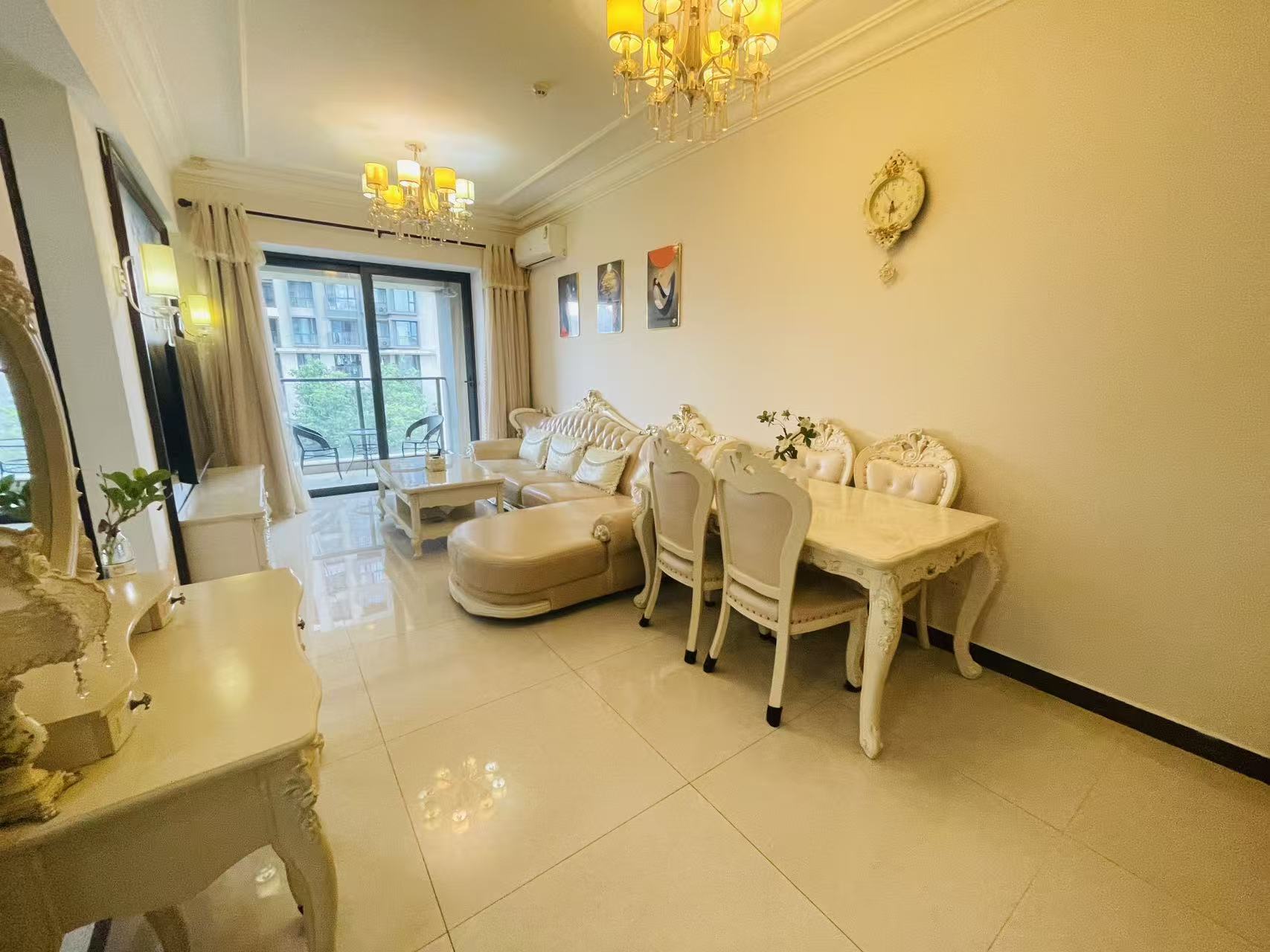 恒大美丽沙天寰湾 1室1厅1卫 2500.0元/月 恒大美丽沙天寰湾 1室1厅1卫 2500.0元/月室内图