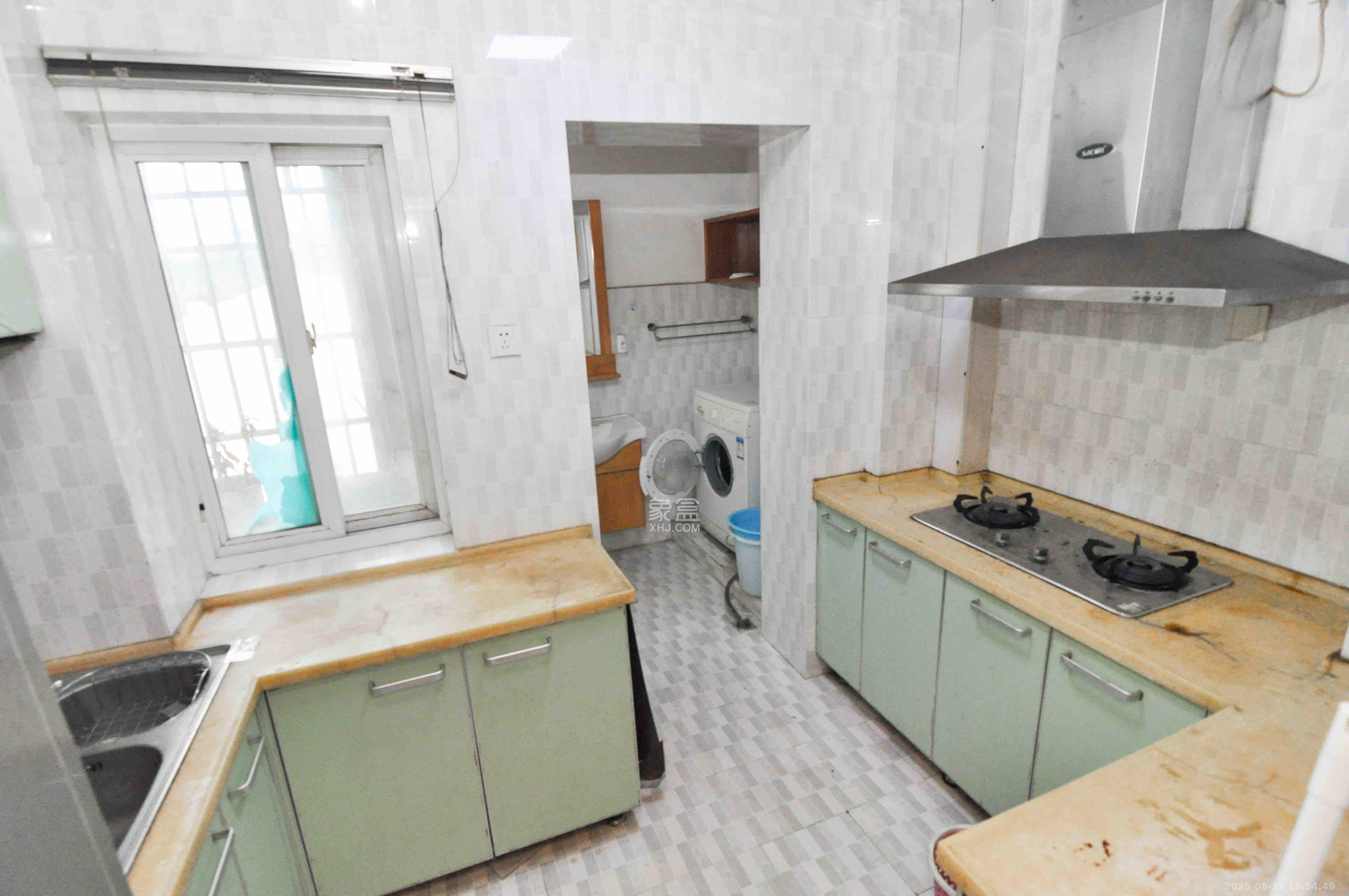 嘉逸名庭  2室2厅1卫    2500.0元/月 嘉逸名庭  2室2厅1卫    2500.0元/月室内图