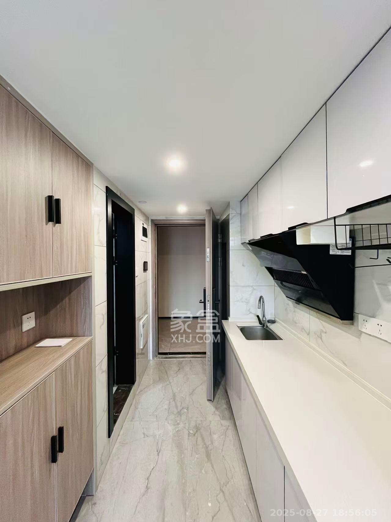 藏珑湖上公馆 1室0厅0卫 2500.0元/月 藏珑湖上公馆 1室0厅0卫 2500.0元/月室内图