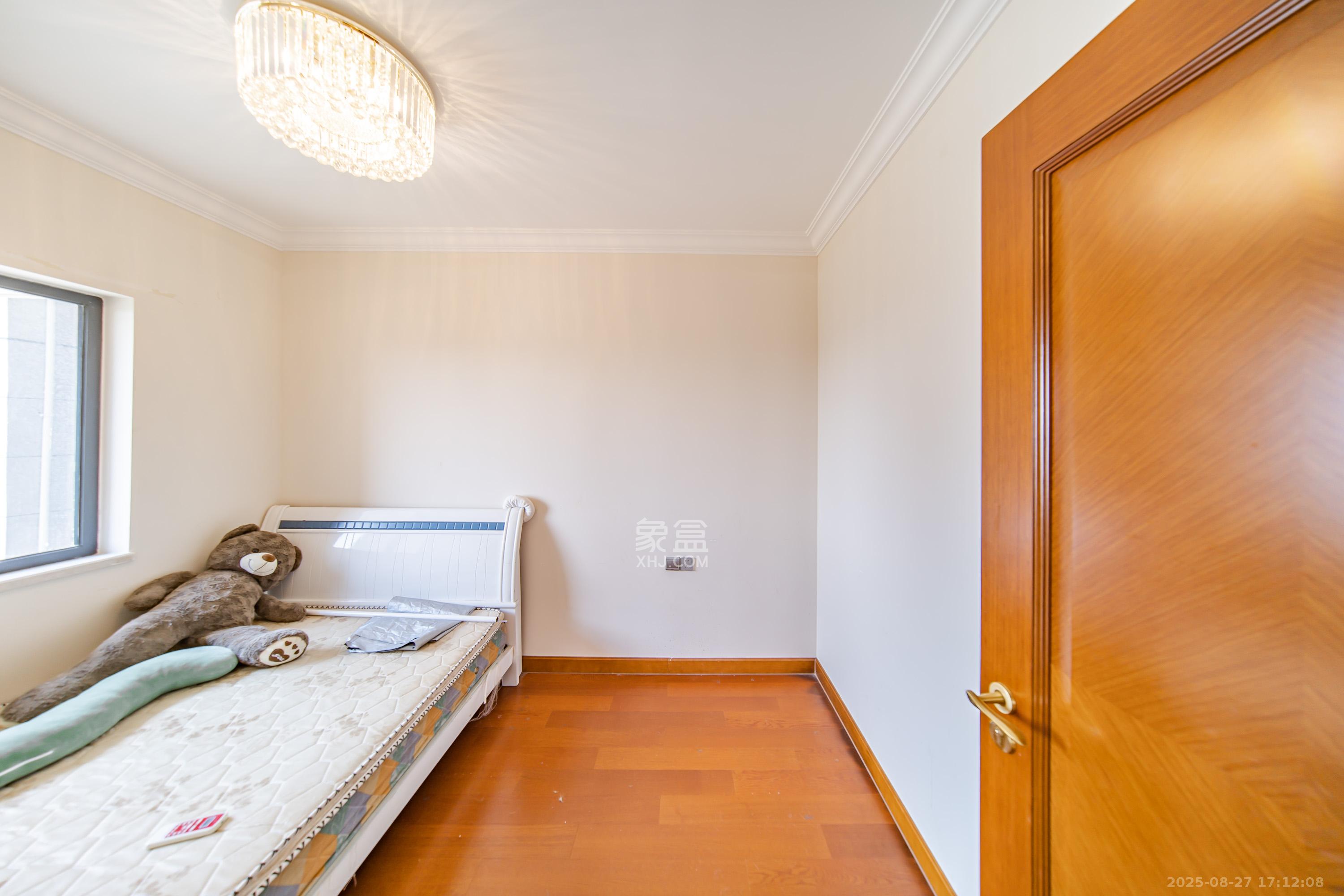 恒大文化旅游城A区  1室0厅0卫    80.0万 恒大文化旅游城A区  1室0厅0卫    80.0万卧室