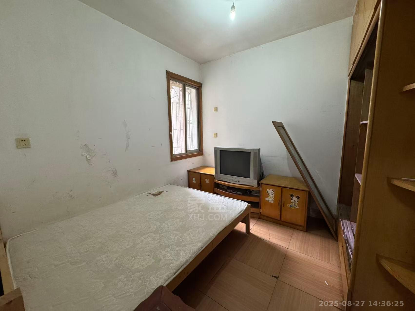 益民小区 3室2厅2卫 1300.0元/月 益民小区 3室2厅2卫 1300.0元/月室内图