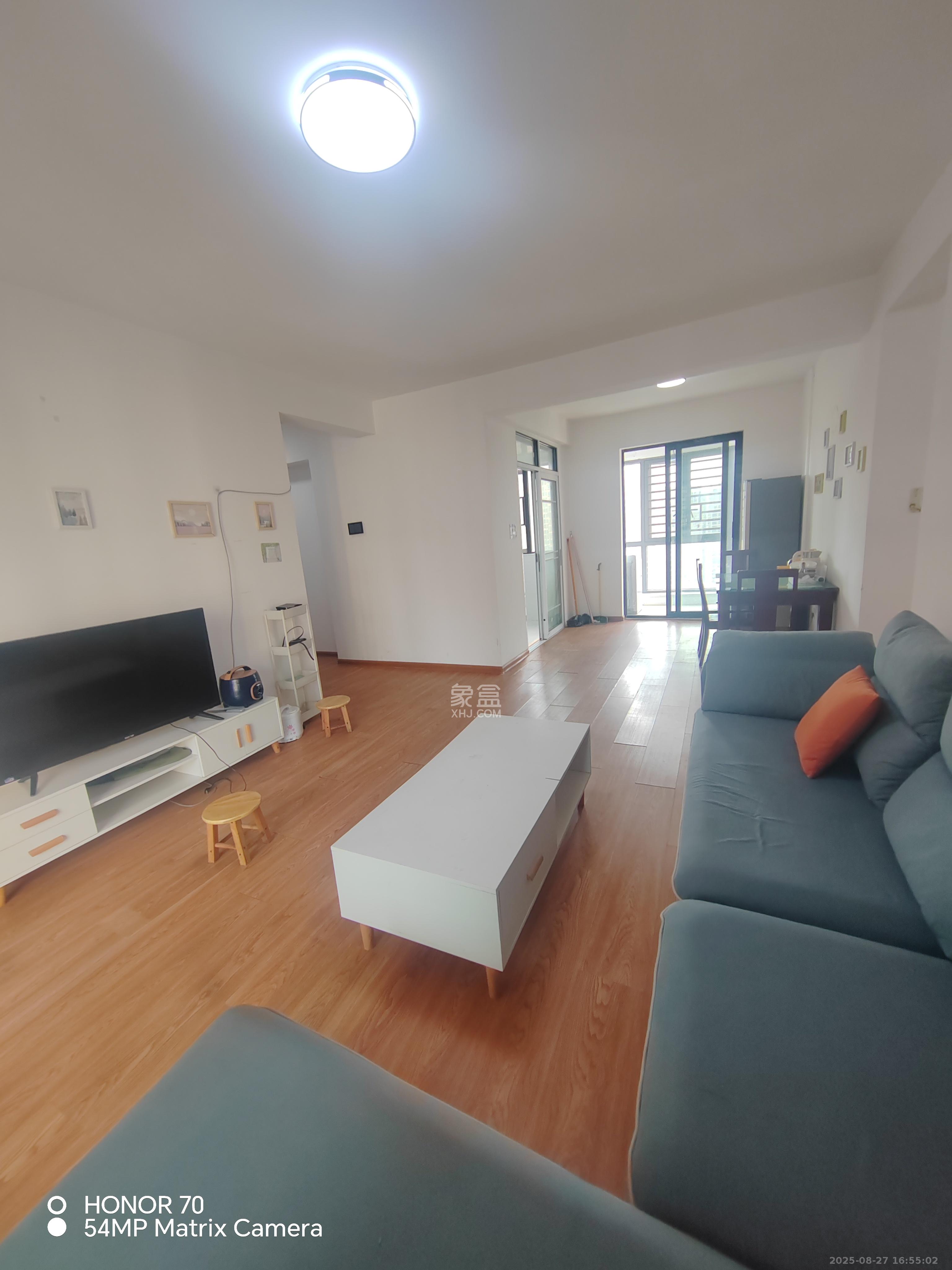 中国铁建梅溪青秀三期 4室2厅2卫 3200.0元/月 中国铁建梅溪青秀三期 4室2厅2卫 3200.0元/月室内图