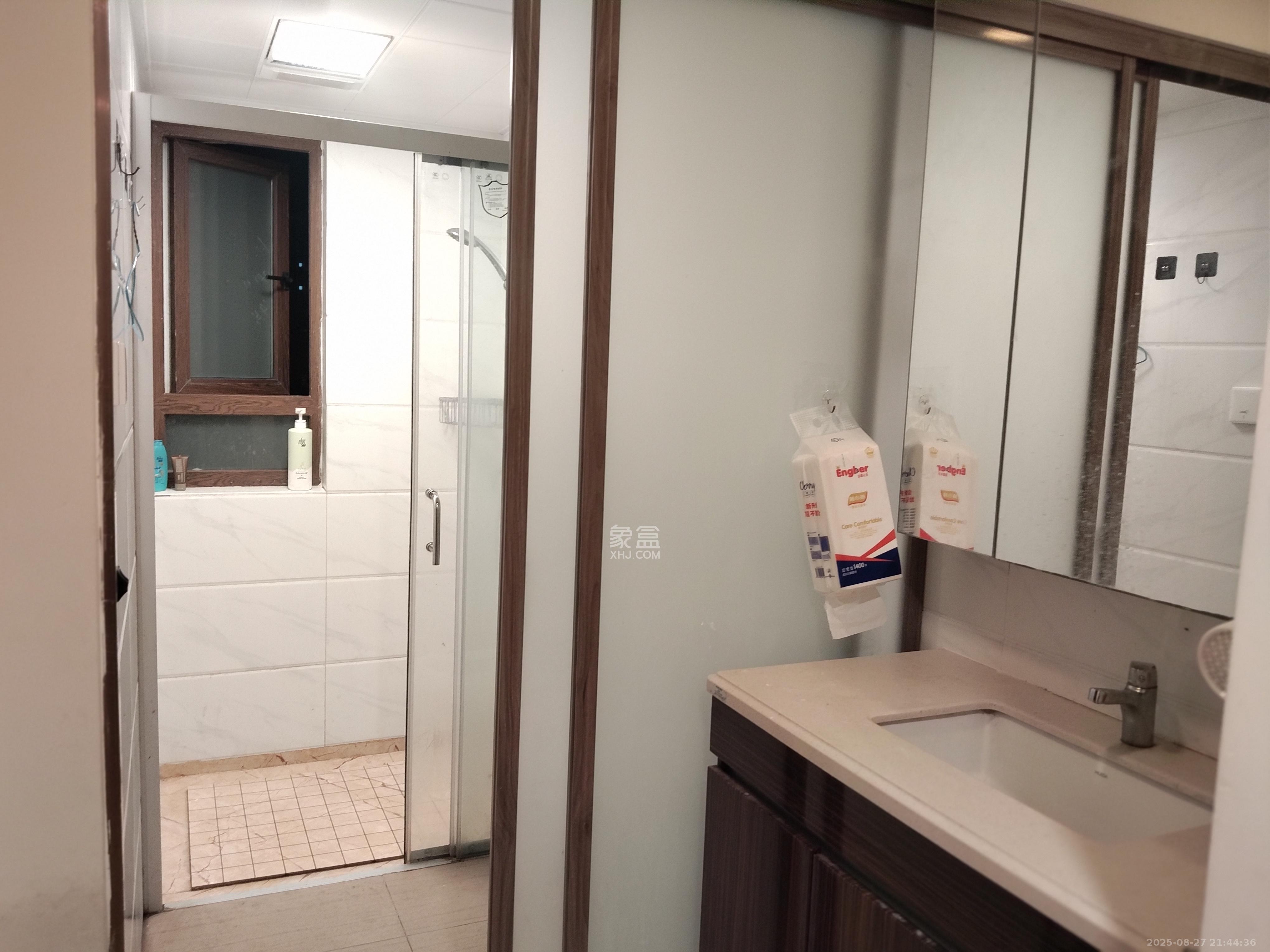 碧桂园翘楚棠  4室2厅2卫    2400.0元/月 碧桂园翘楚棠  4室2厅2卫    2400.0元/月室内图