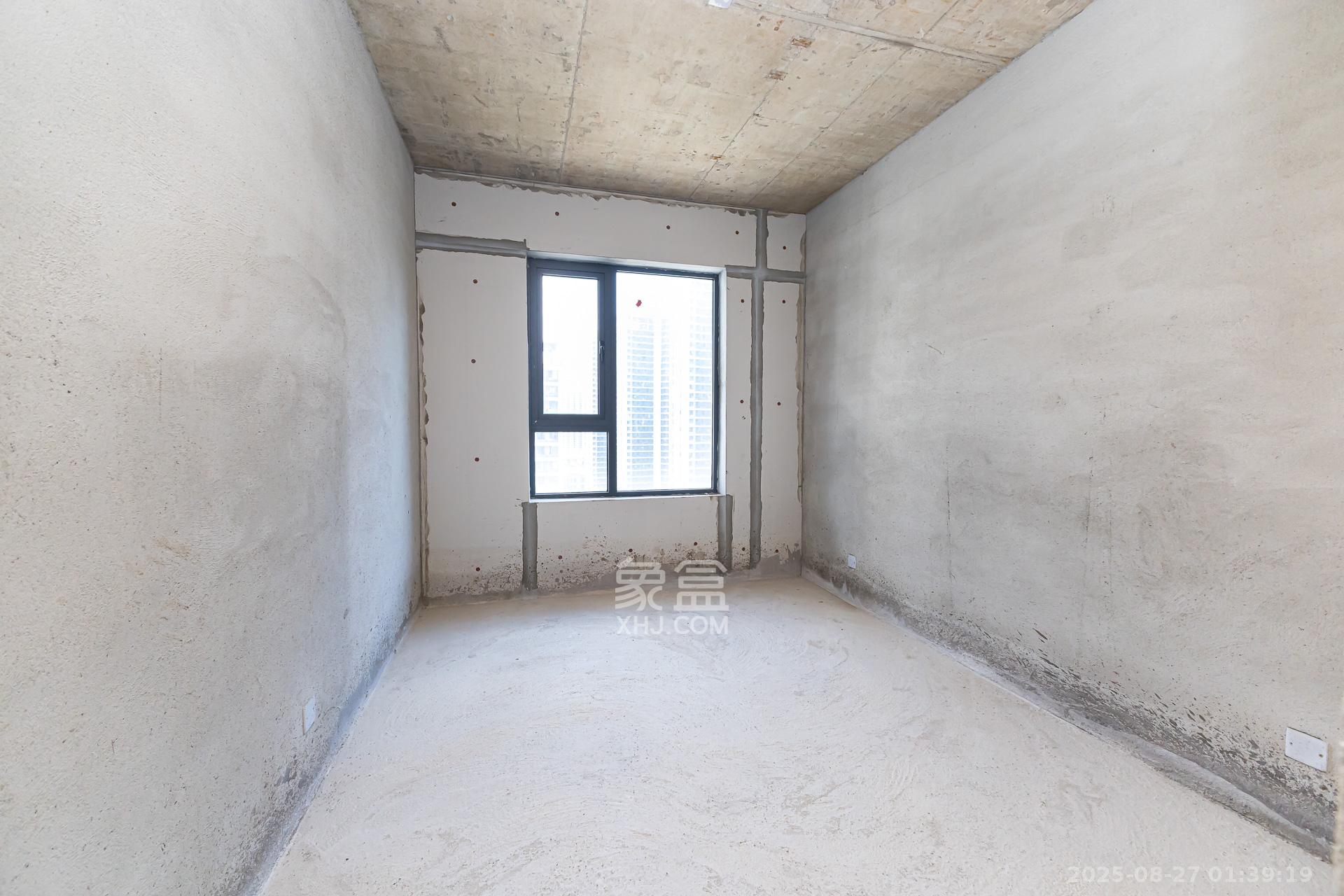 滨江学府  4室2厅2卫    135.0万 滨江学府  4室2厅2卫    135.0万卧室