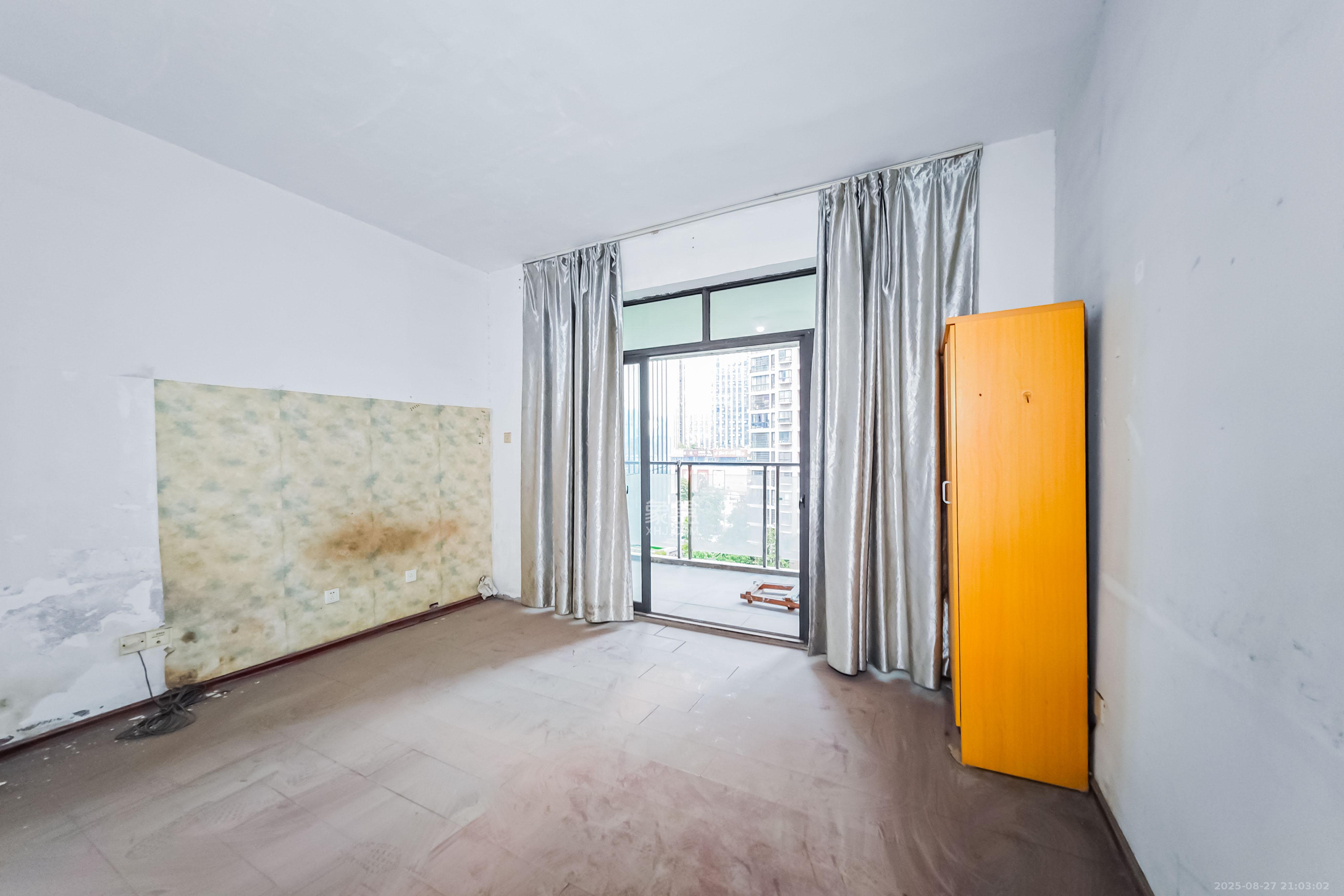 万树丹堤 3室2厅2卫 99.0万 万树丹堤 3室2厅2卫 99.0万其他