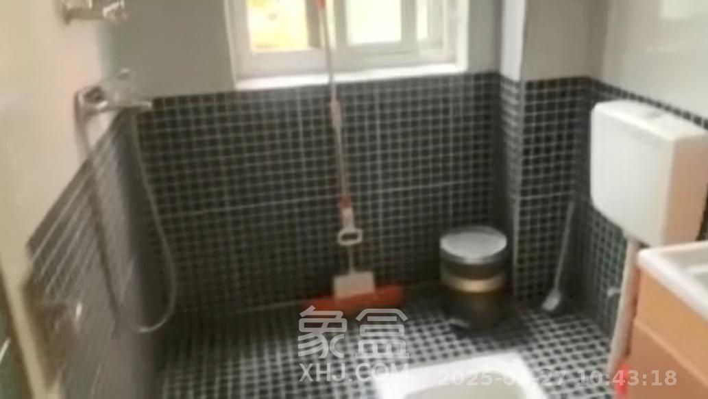 湘府十城(汇财御景湾新寓,汇财国际)  2室2厅1卫    2200.0元/月 湘府十城(汇财御景湾新寓,汇财国际)  2室2厅1卫    2200.0元/月室内图