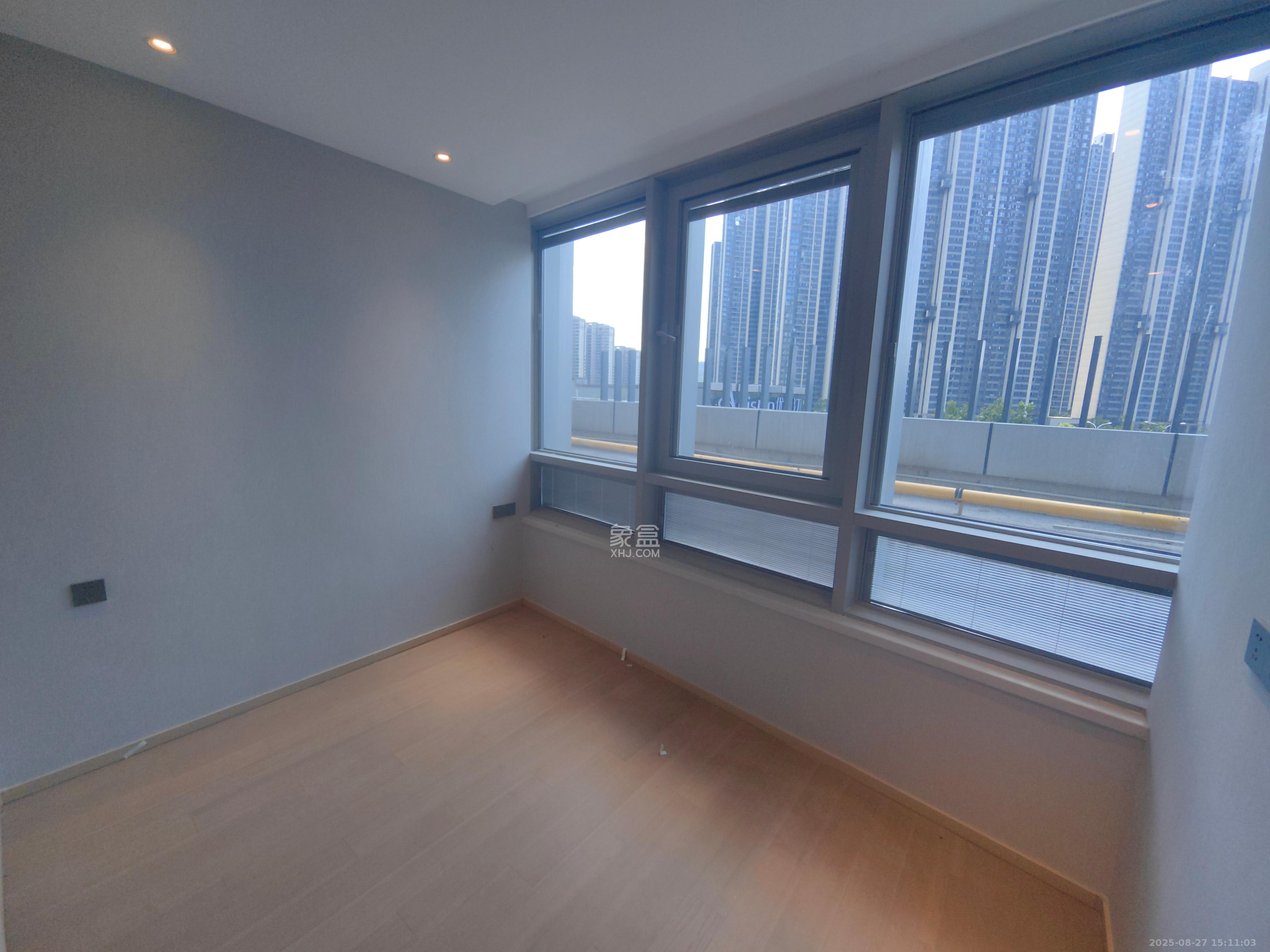 正荣梅溪紫阙台 4室2厅4卫 12000.0元/月 正荣梅溪紫阙台 4室2厅4卫 12000.0元/月室内图