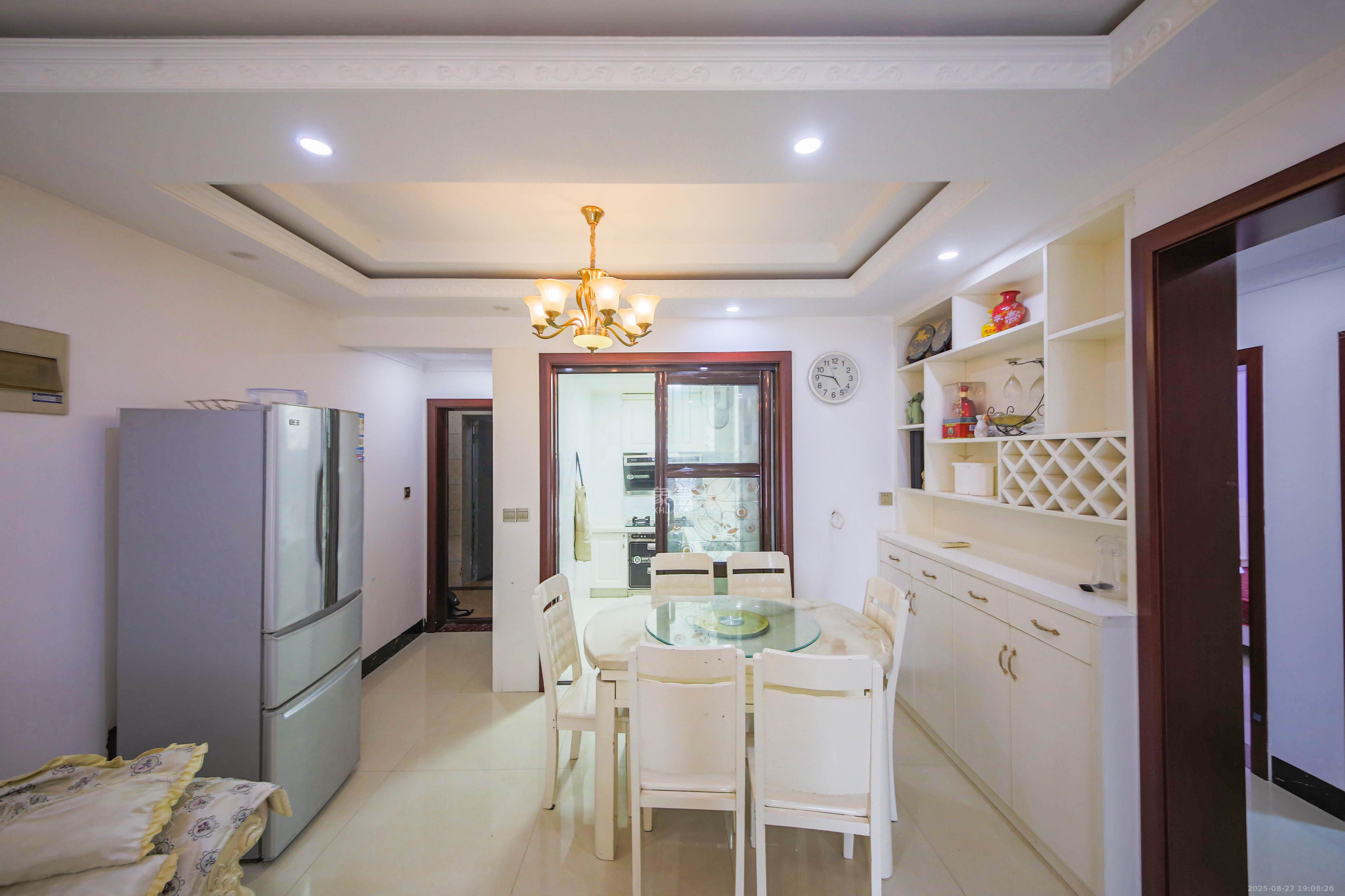 才子嘉都 3室1厅1卫 85.8万 才子嘉都 3室1厅1卫 85.8万客厅