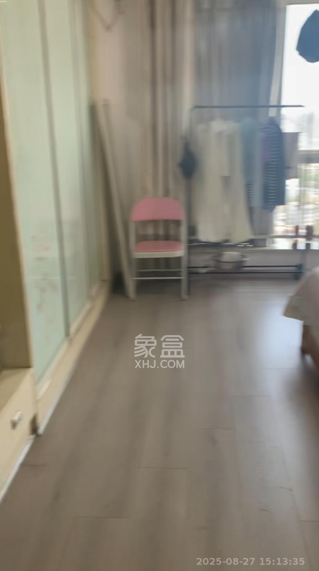 融圣国际  1室1厅1卫    1700.0元/月 融圣国际  1室1厅1卫    1700.0元/月室内图