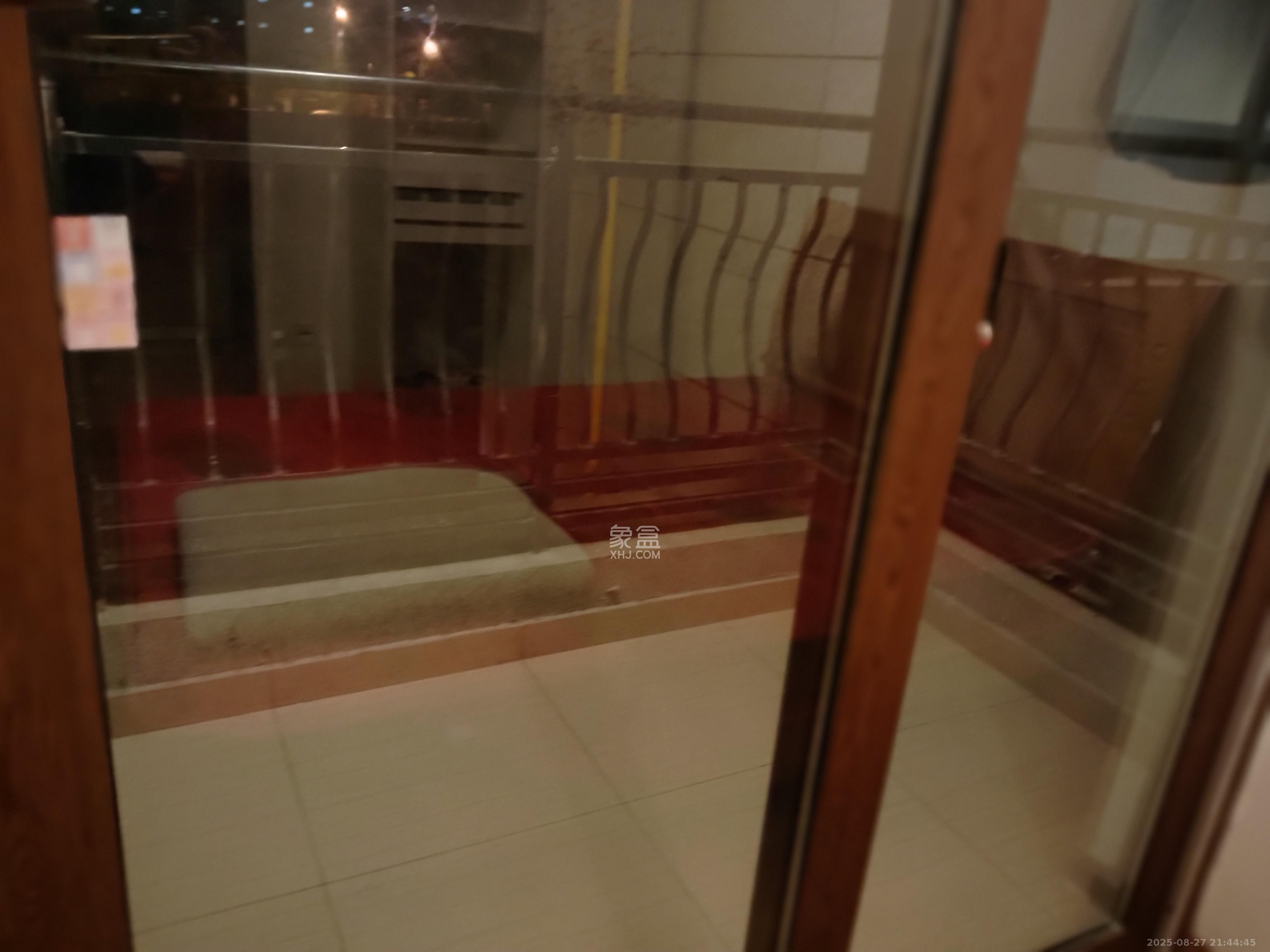 碧桂园翘楚棠  4室2厅2卫    2400.0元/月 碧桂园翘楚棠  4室2厅2卫    2400.0元/月室内图