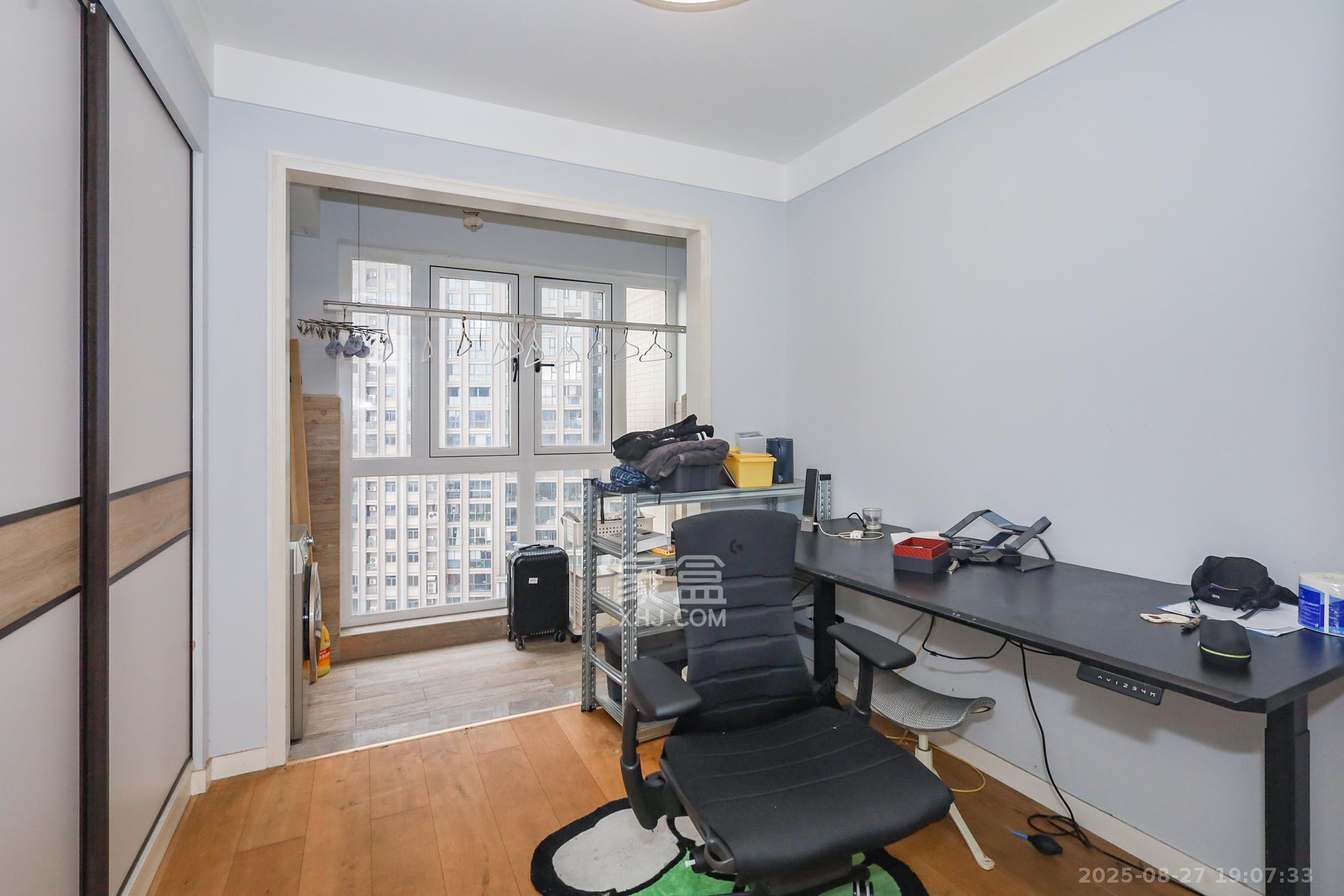 八方小区C区  1室0厅0卫    435.0万卧室